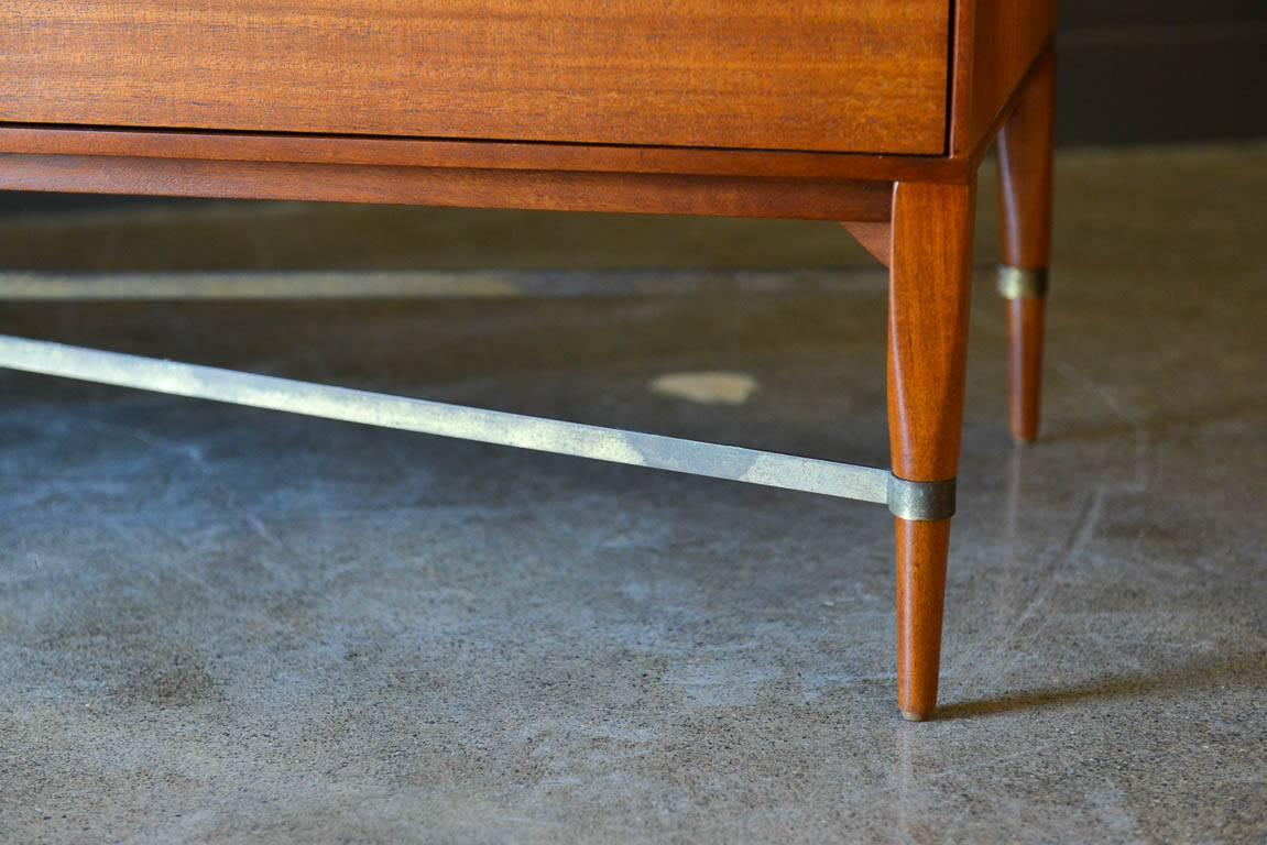 Mid-20th Century Paul McCobb Eight-Drawer Mahogany Dresser with Brass X-Base Stretchers