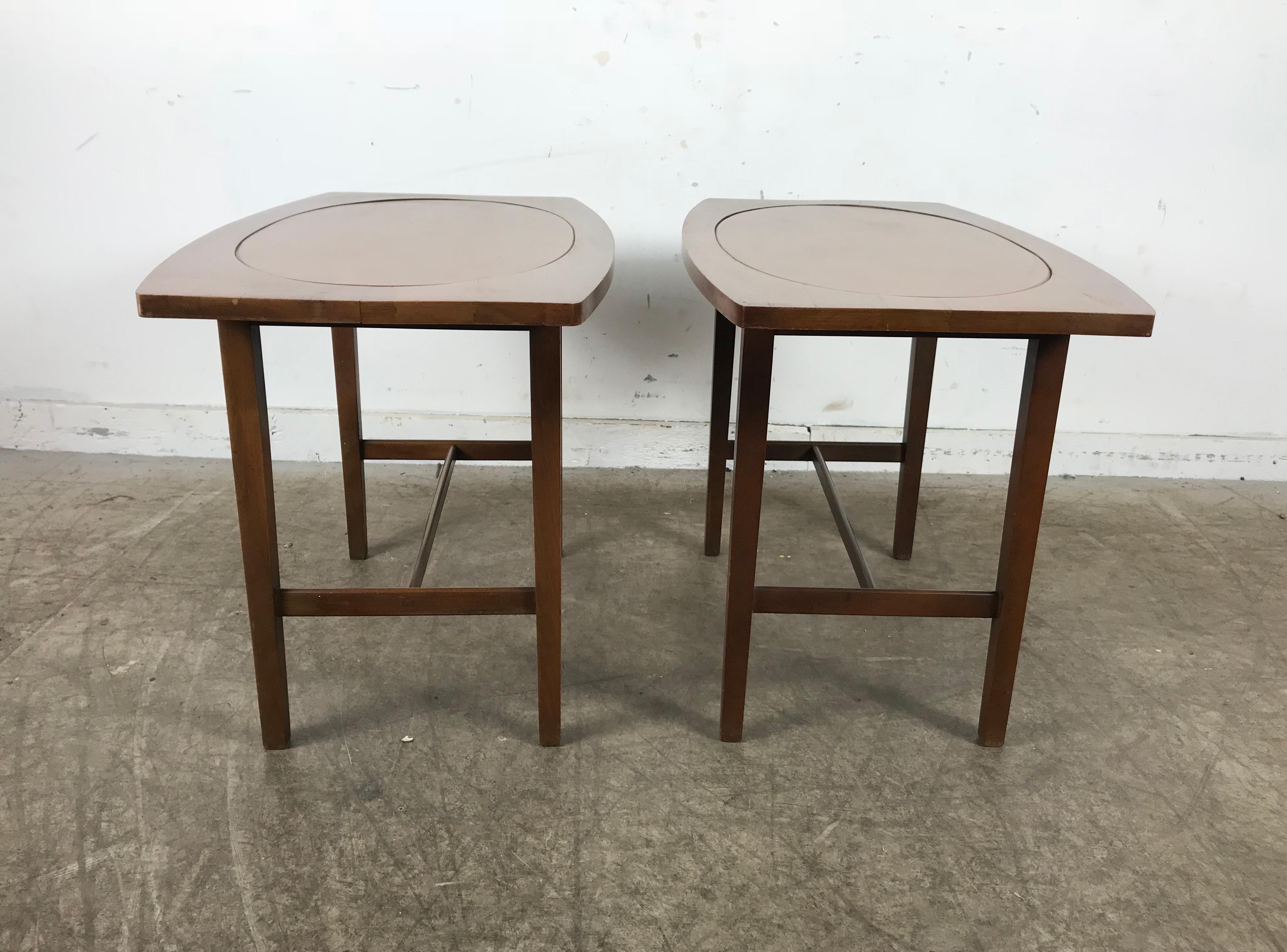 Mid-Century Modern Paul McCobb End Tables Perimeter Group for Winchendon Furniture Co. 1950 For Sale
