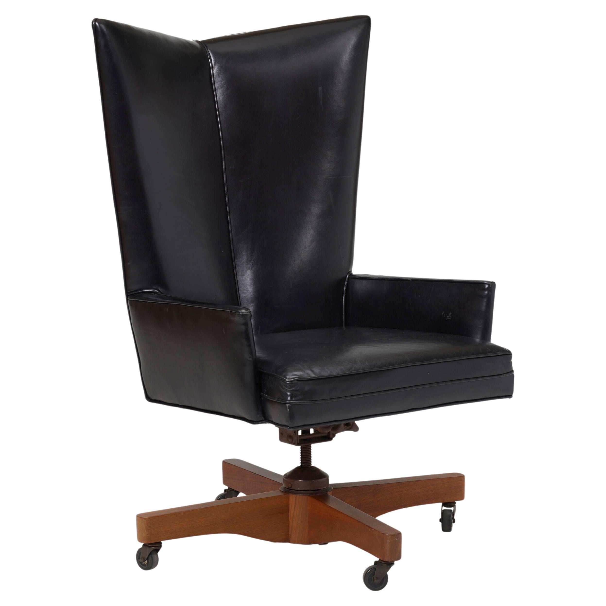 American Paul McCobb, Executive Swivel chair, model 6002 For Sale