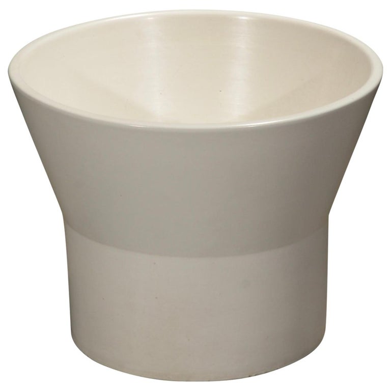 Paul Mccobb for Architectural Pottery White M-2 Planter, 1964 For