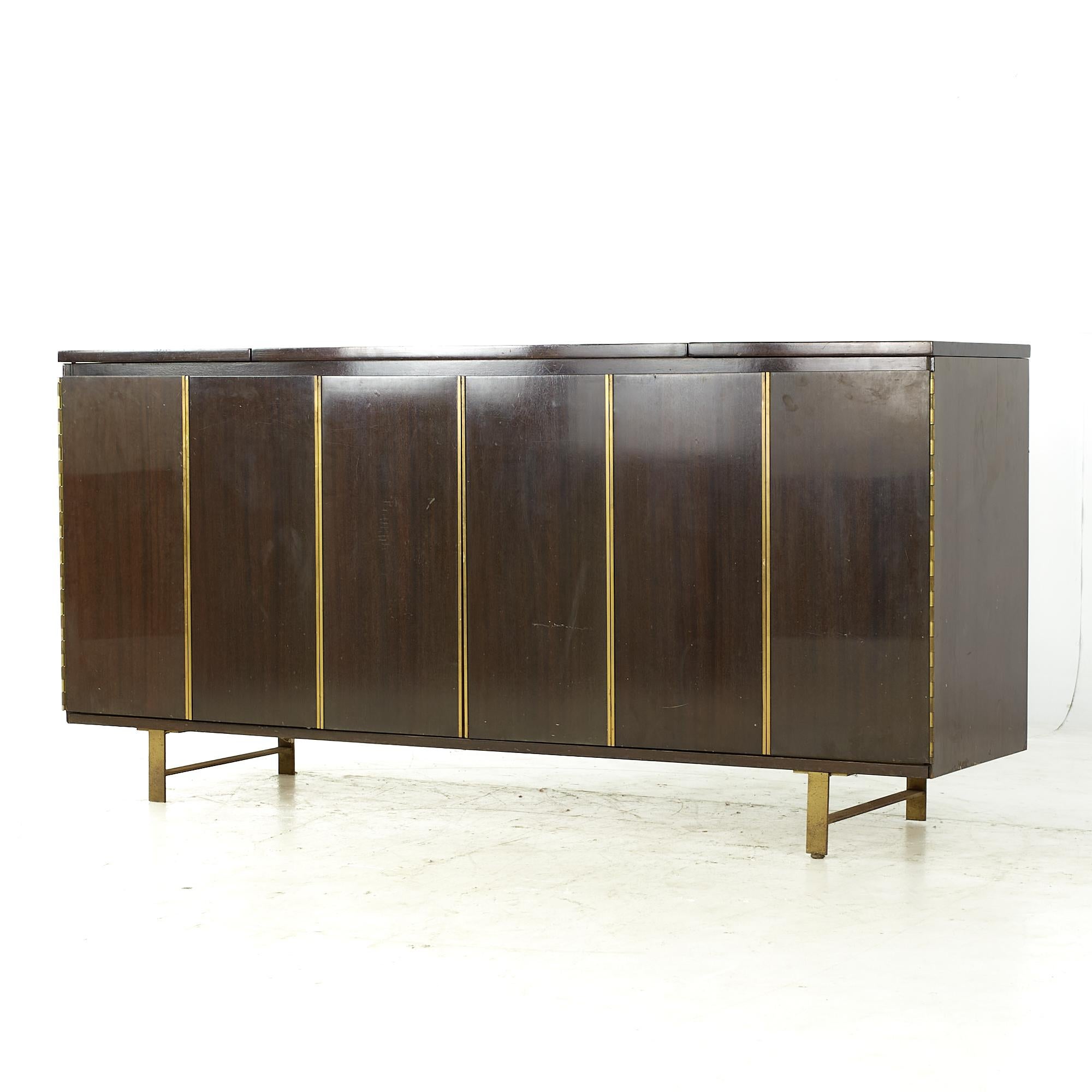 Mid-Century Modern Paul McCobb for Bell & Howell Midcentury Hi Fi Radio Console For Sale