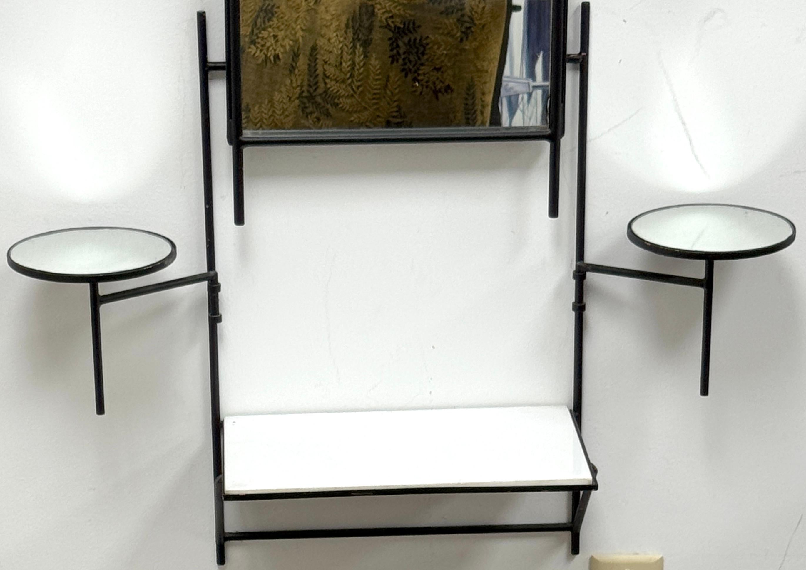 Mid-Century Modern Paul McCobb pour Bryces Originals Console à miroir mural, vers 1950 en vente