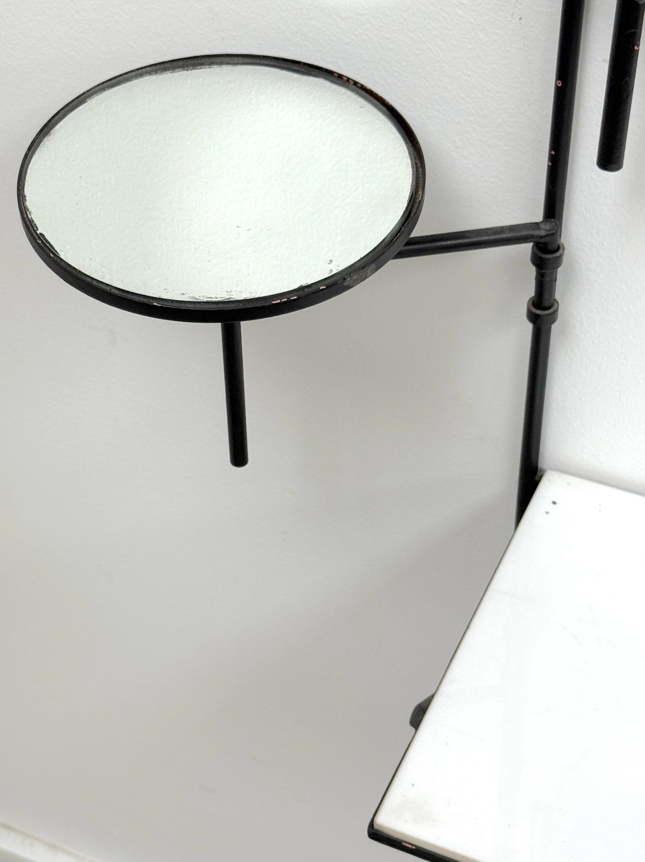Noirci Paul McCobb pour Bryces Originals Console à miroir mural, vers 1950 en vente