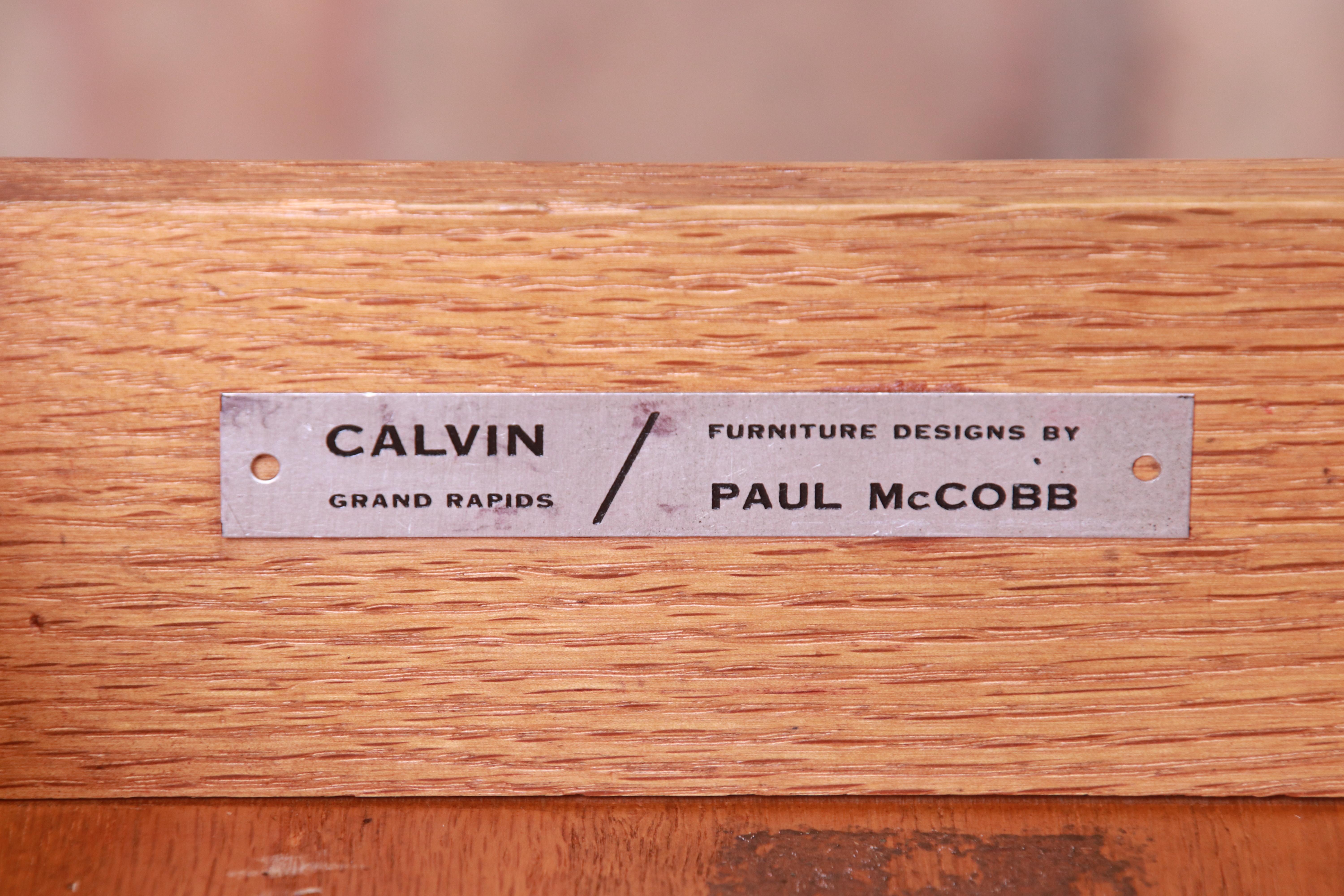 Paul McCobb for Calvin Black Lacquered Desk, Newly Refinished 6