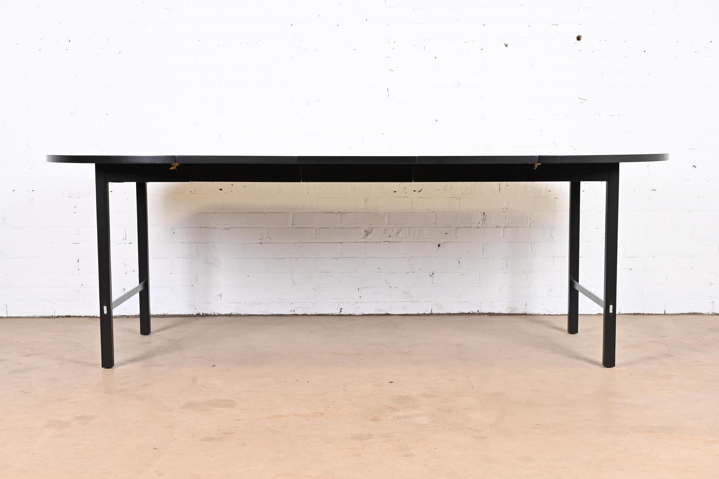 Paul McCobb for Calvin Black Lacquered Extension Dining Table, Newly Refinished In Good Condition For Sale In South Bend, IN