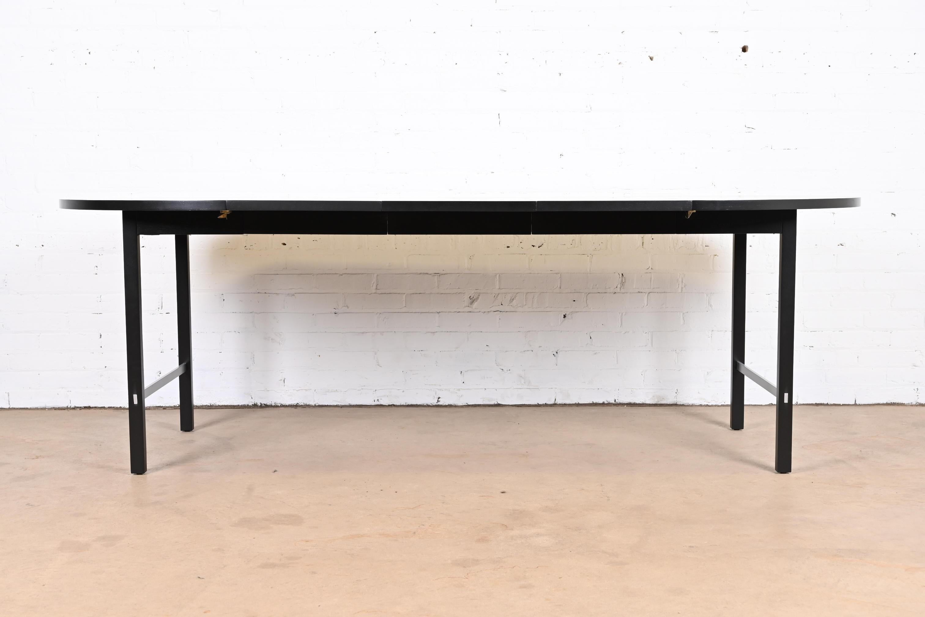 Mid-20th Century Paul McCobb for Calvin Black Lacquered Extension Dining Table, Newly Refinished For Sale