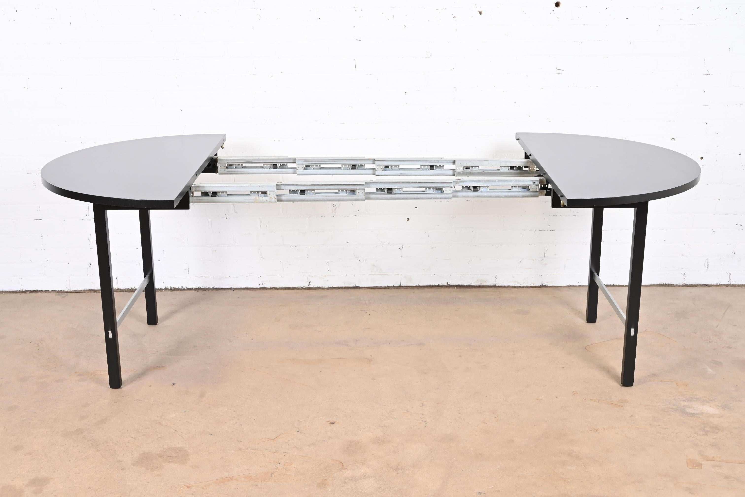 Paul McCobb for Calvin Black Lacquered Extension Dining Table, Newly Refinished For Sale 1
