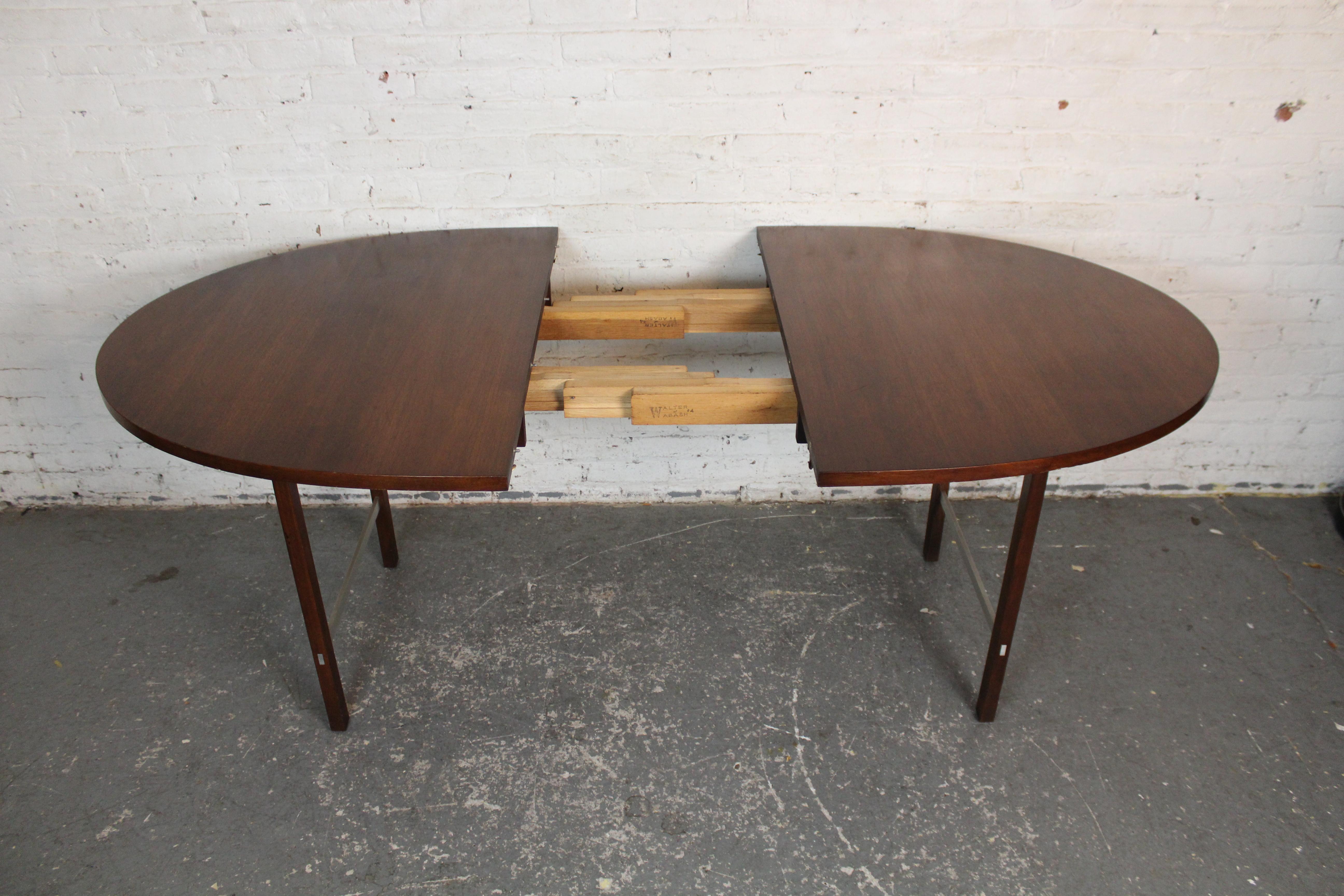 Paul McCobb for Calvin Extendable Walnut Dining Table For Sale 4