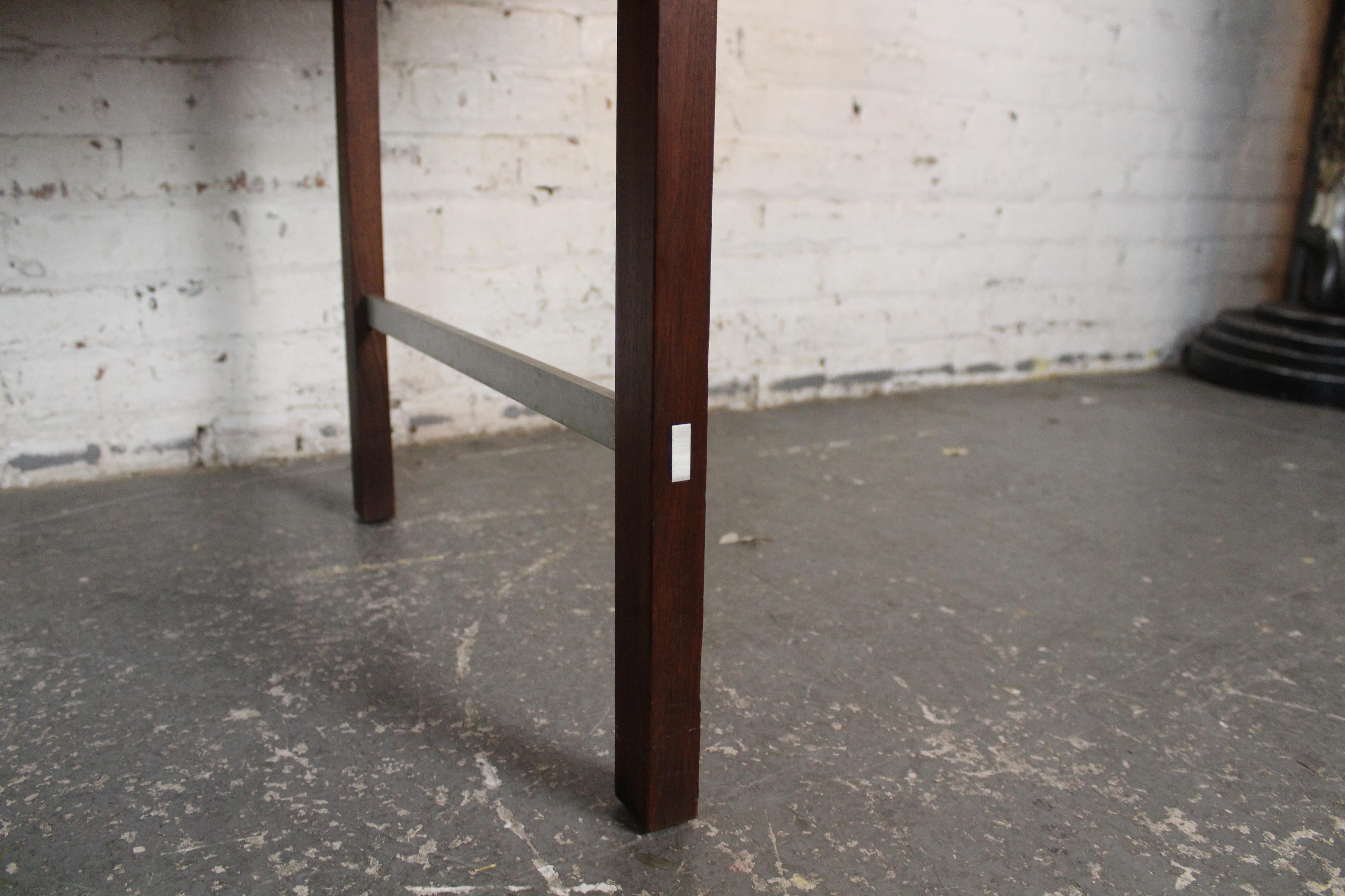 Paul McCobb for Calvin Extendable Walnut Dining Table For Sale 11