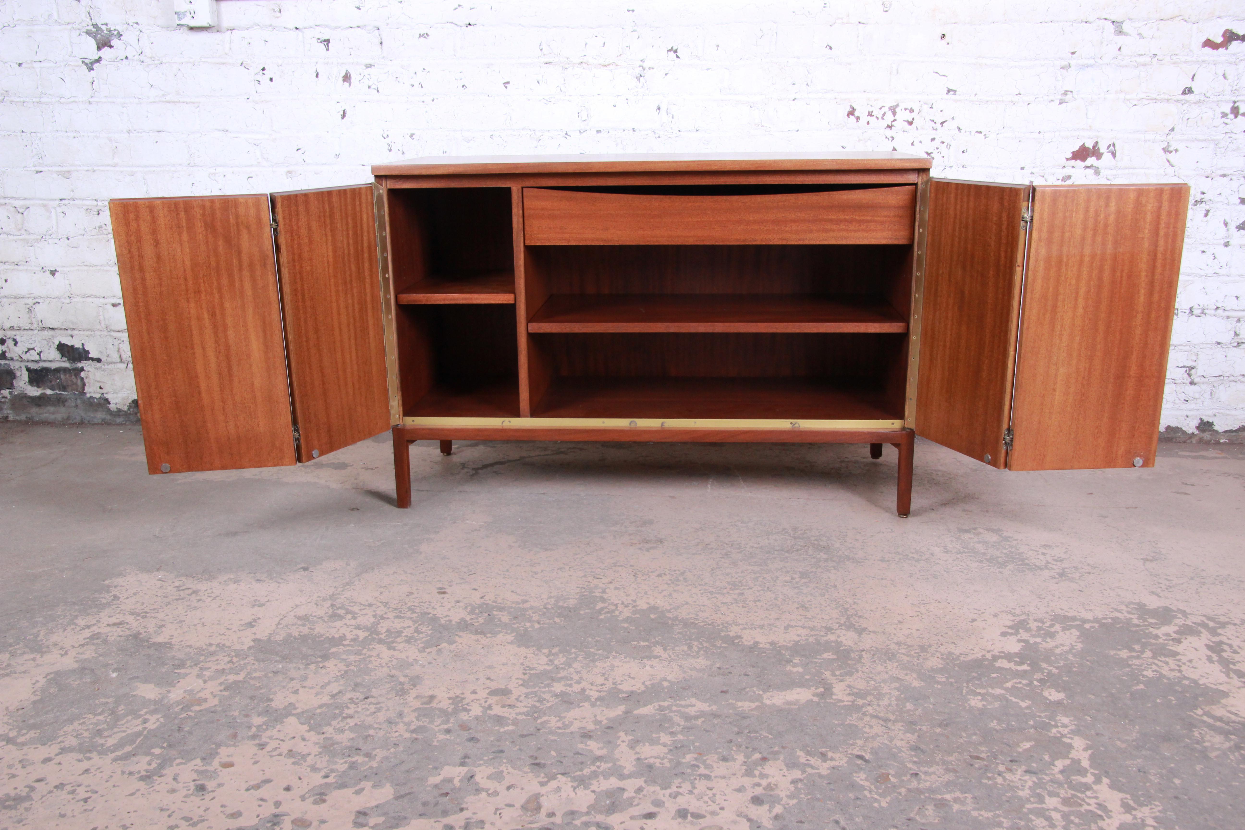 Mid-20th Century Paul McCobb for Calvin Irwin Collection Mahogany Sideboard Credenza, Restored