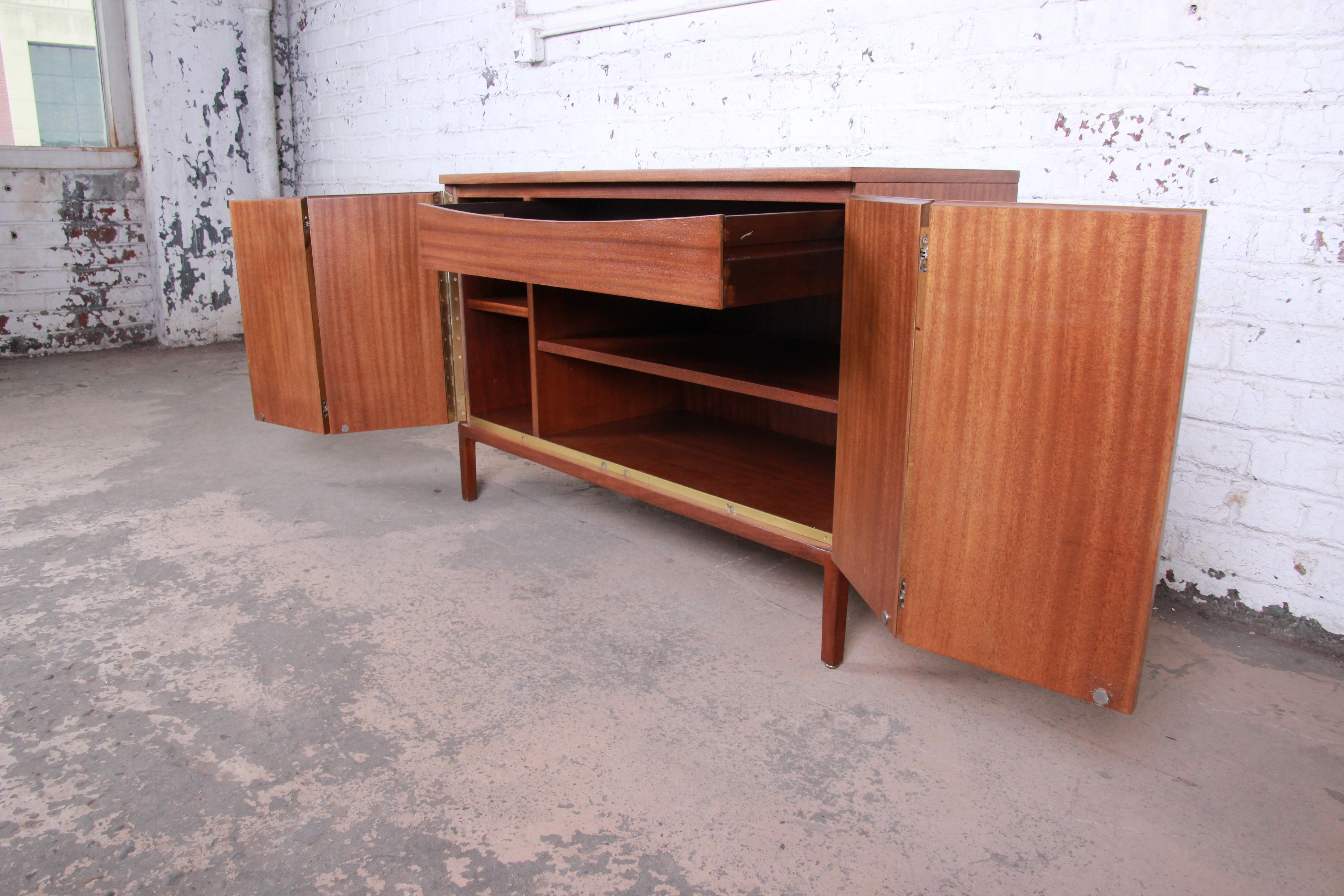 Paul McCobb for Calvin Irwin Collection Mahogany Sideboard Credenza, Restored 1
