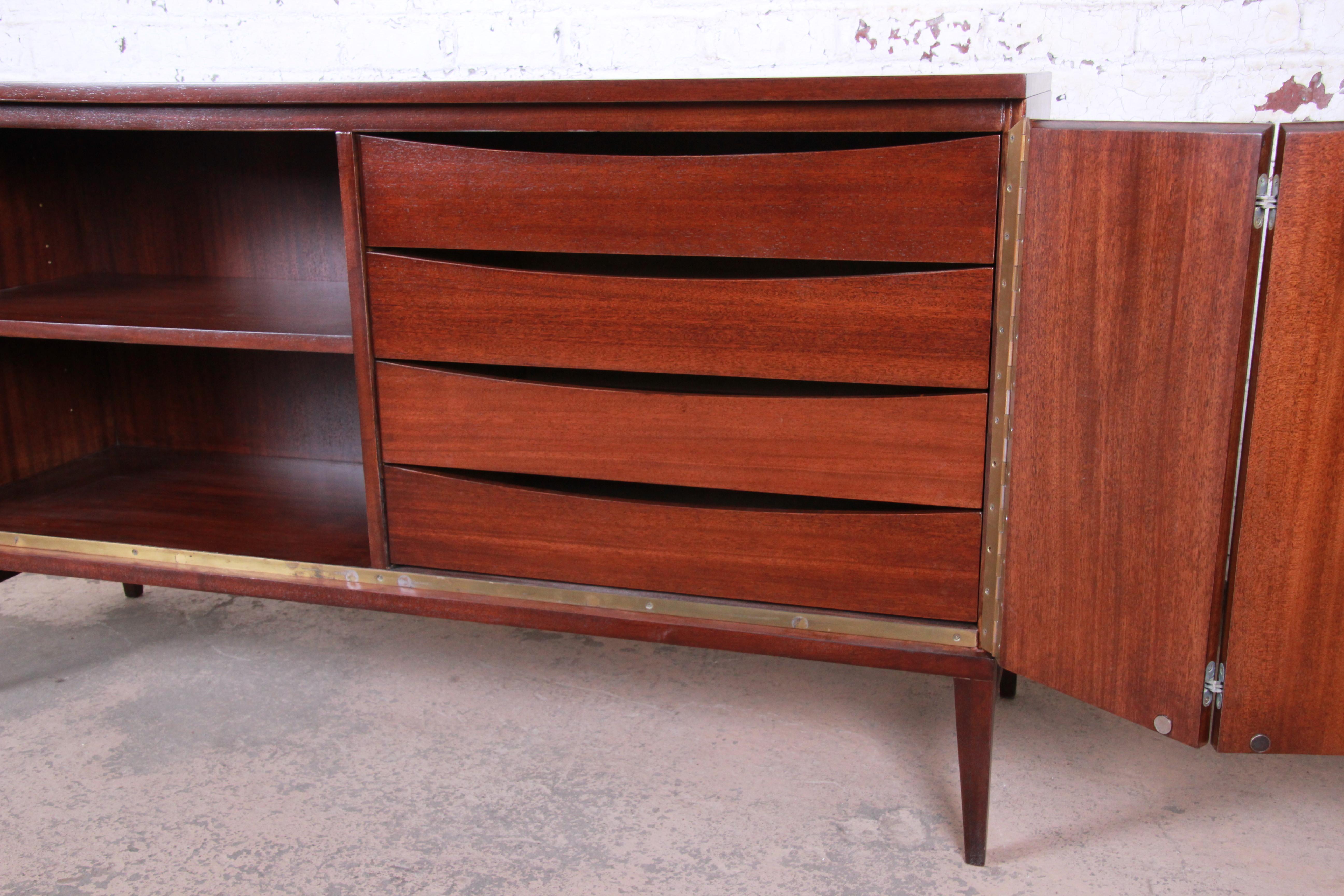 Paul McCobb for Calvin Irwin Collection Mahogany Sideboard Credenza, Restored 2