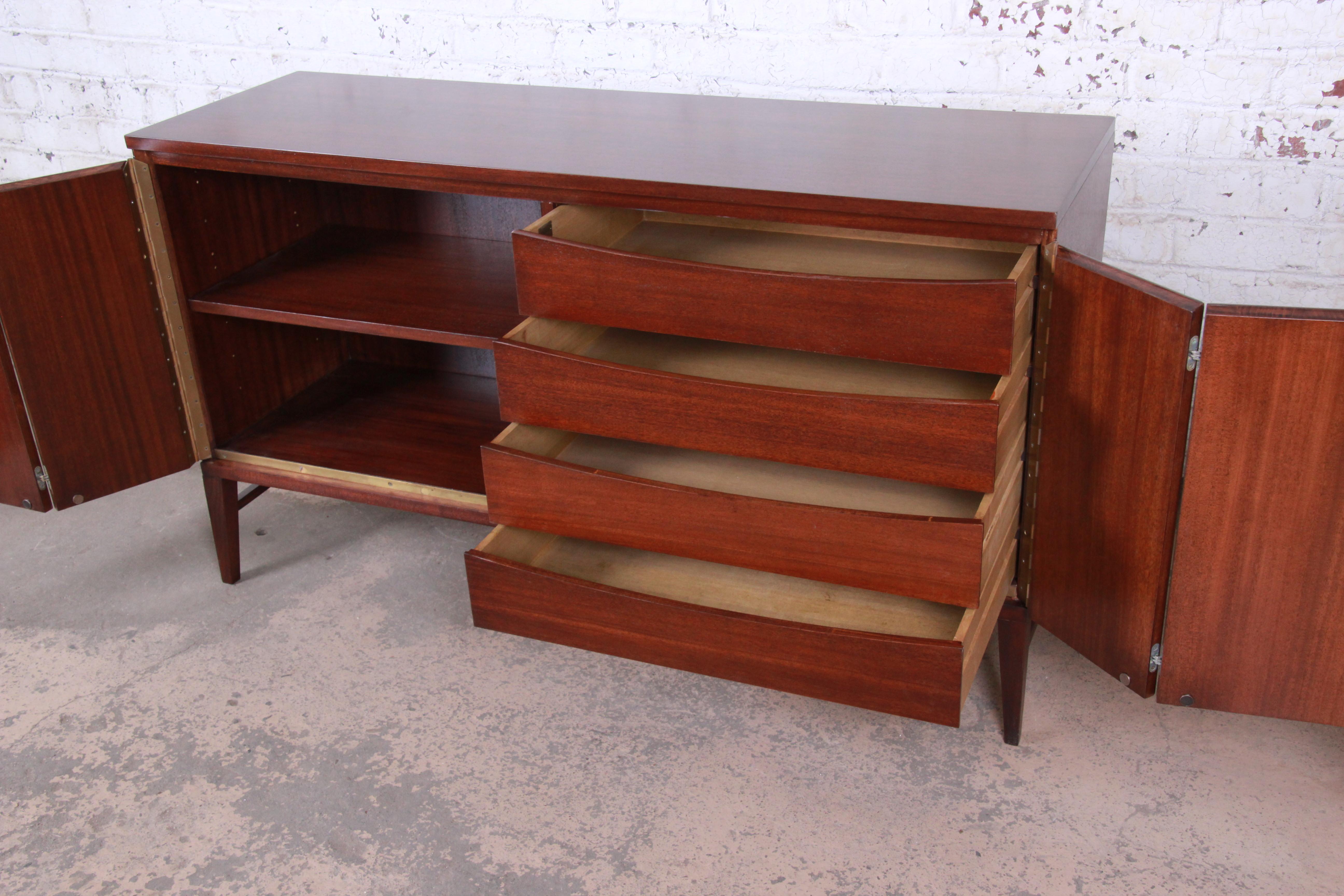 Paul McCobb for Calvin Irwin Collection Mahogany Sideboard Credenza, Restored 3