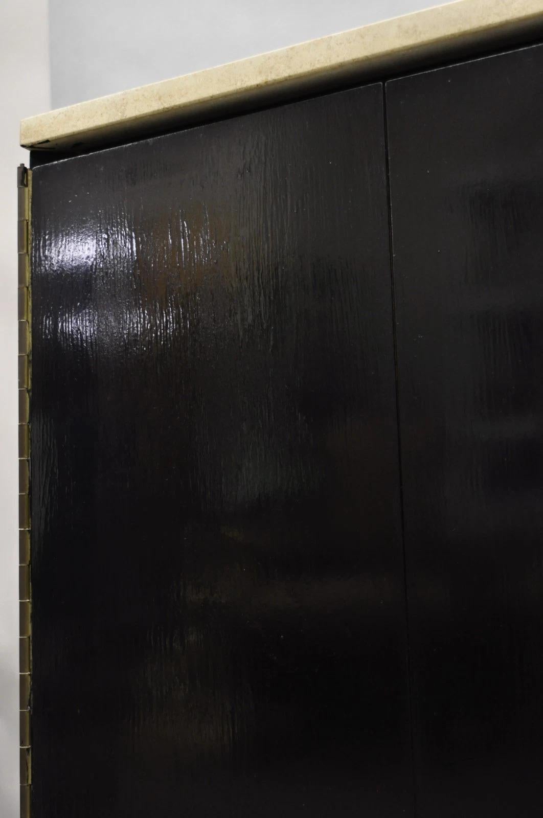 Paul McCobb per Calvin Irwin Credenza con piano in travertino e mogano nero in vendita 3