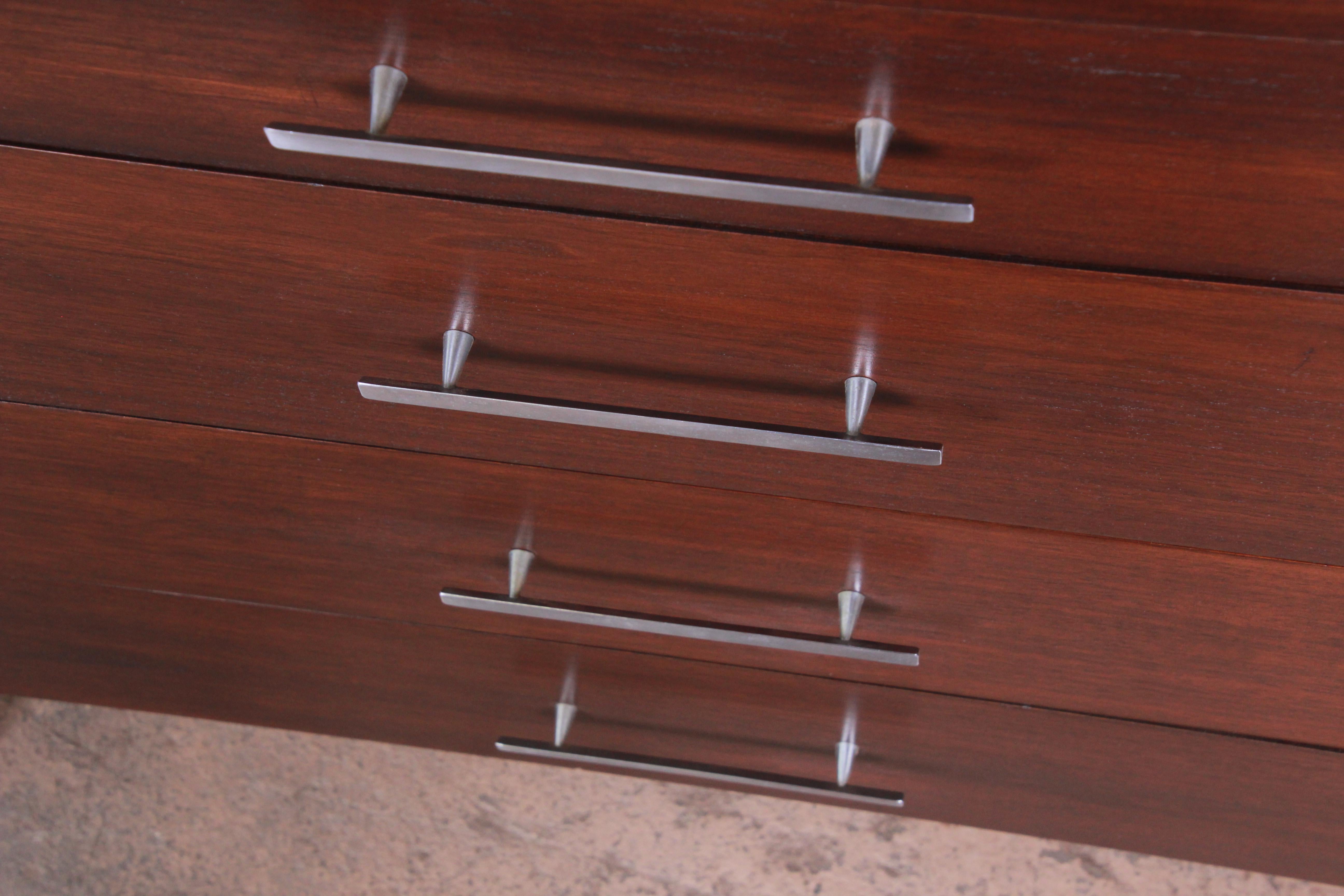 Mid-20th Century Paul McCobb for Calvin Linear Group Four-Drawer Chest of Drawers, Refinished