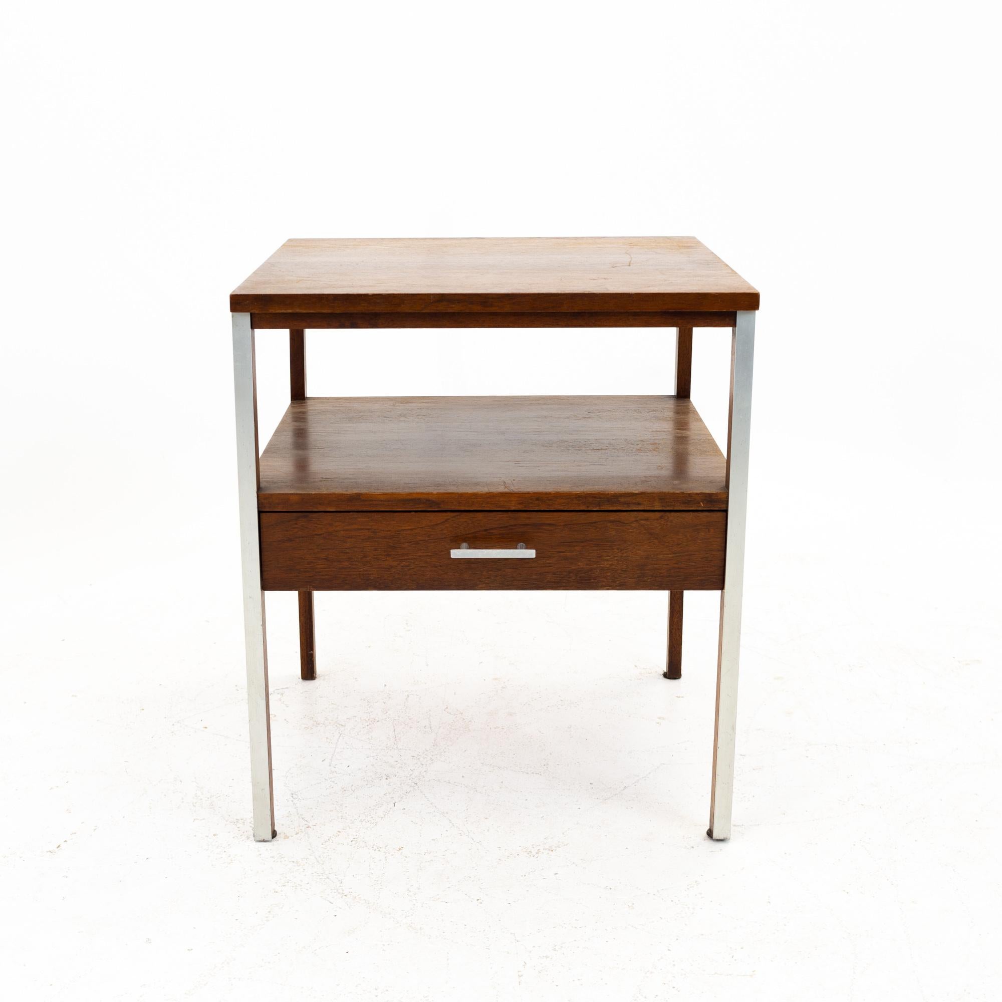 Paul McCobb for calvin linear mid century side end table

This table is 21.5 wide x 21.5 deep x 24.5 inches tall

All pieces of furniture can be had in what we call restored vintage condition. That means the piece is restored upon purchase so