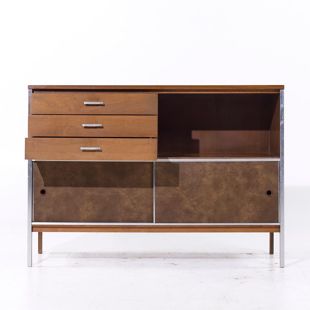 Paul McCobb for Calvin Linear Mid Century Walnut Credenza For Sale 3