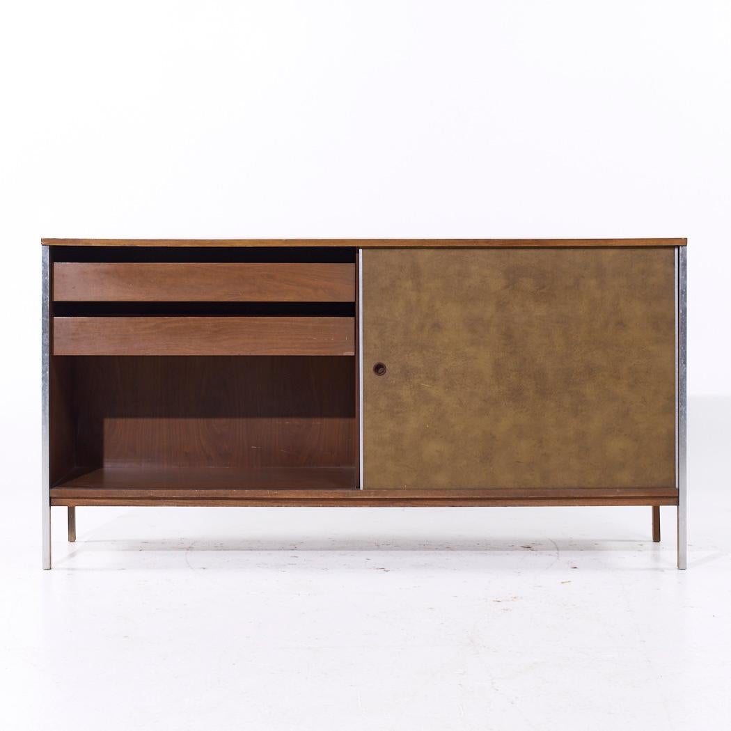 Paul McCobb for Calvin Linear Mid Century Walnut Credenza For Sale 3