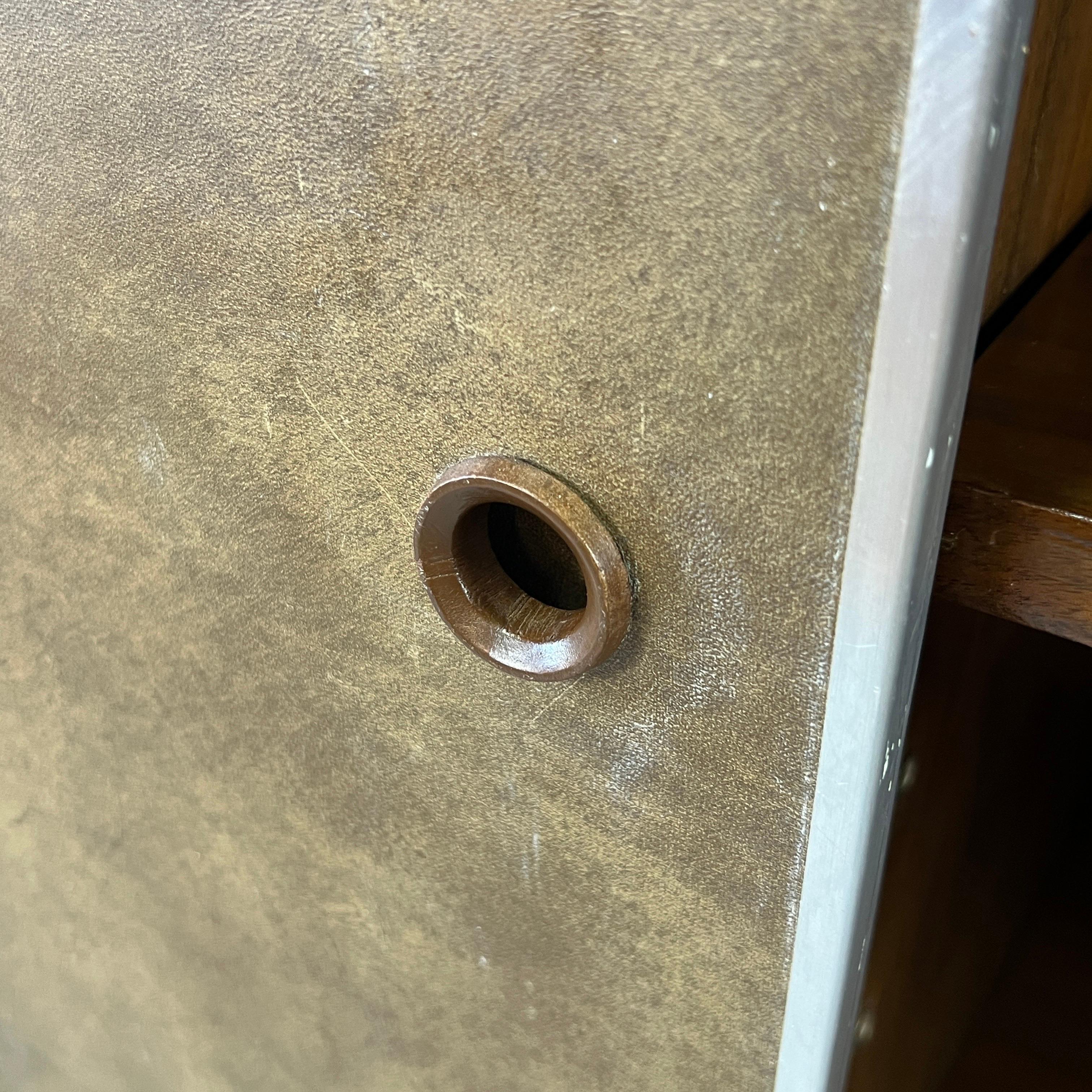 Paul McCobb per Calvin Linear Credenza in noce del metà del secolo scorso con convitto in vendita 8