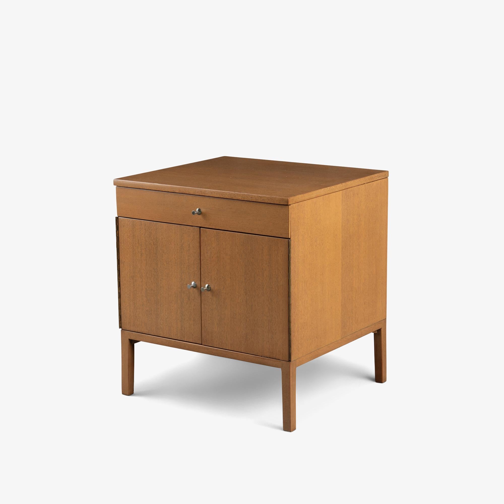Mid-20th Century Paul McCobb for Calvin Mahogany Nightstand End Tables, Pair For Sale