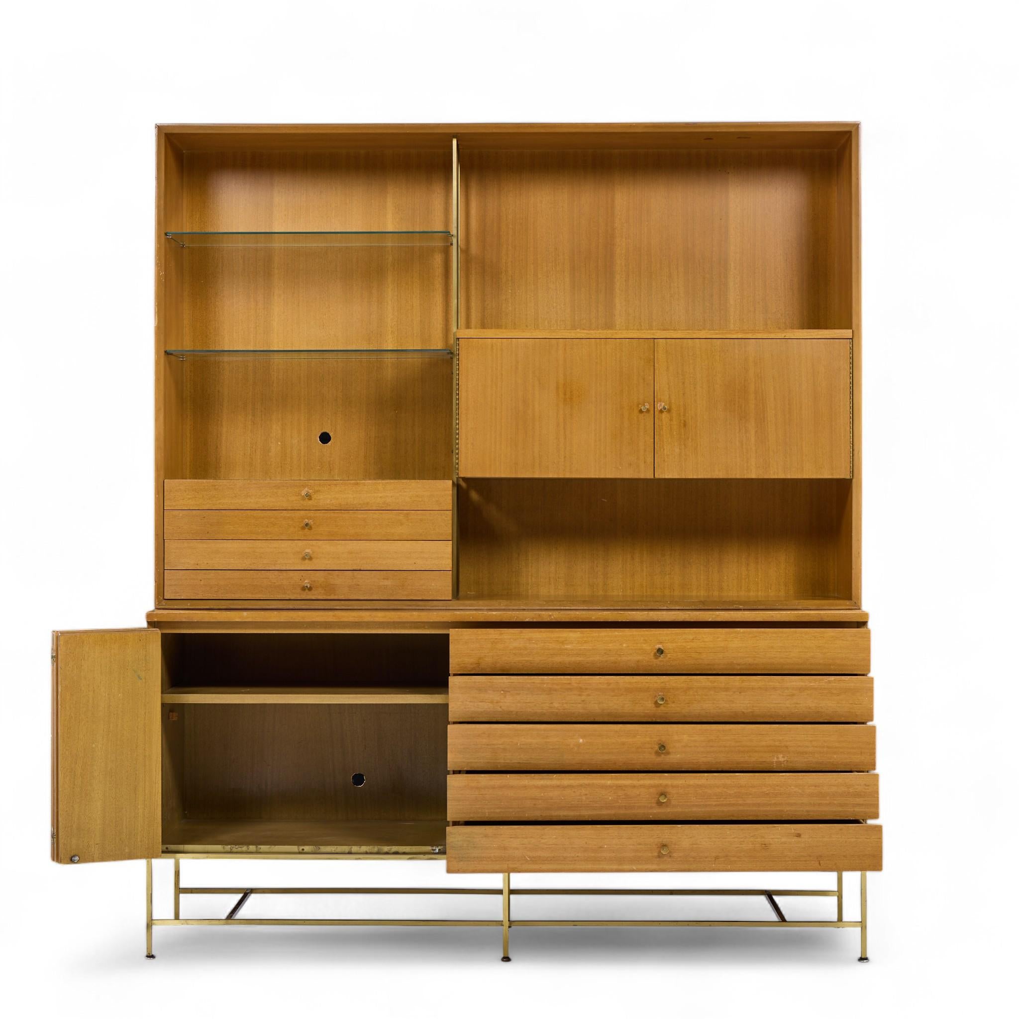 Paul McCobb for Calvin Mid Century Buffet and Hutch For Sale 3