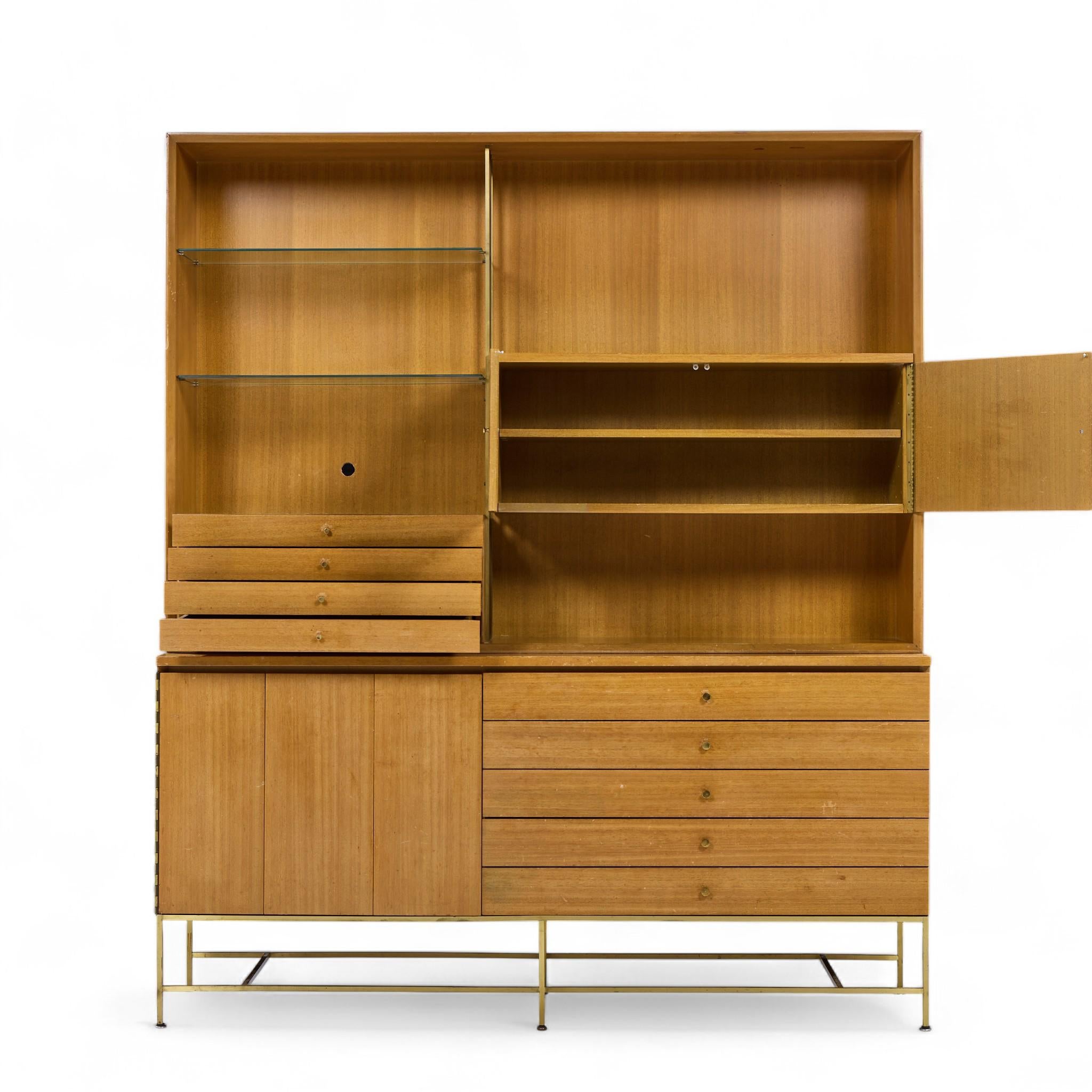 Paul McCobb for Calvin Mid Century Buffet and Hutch For Sale 2