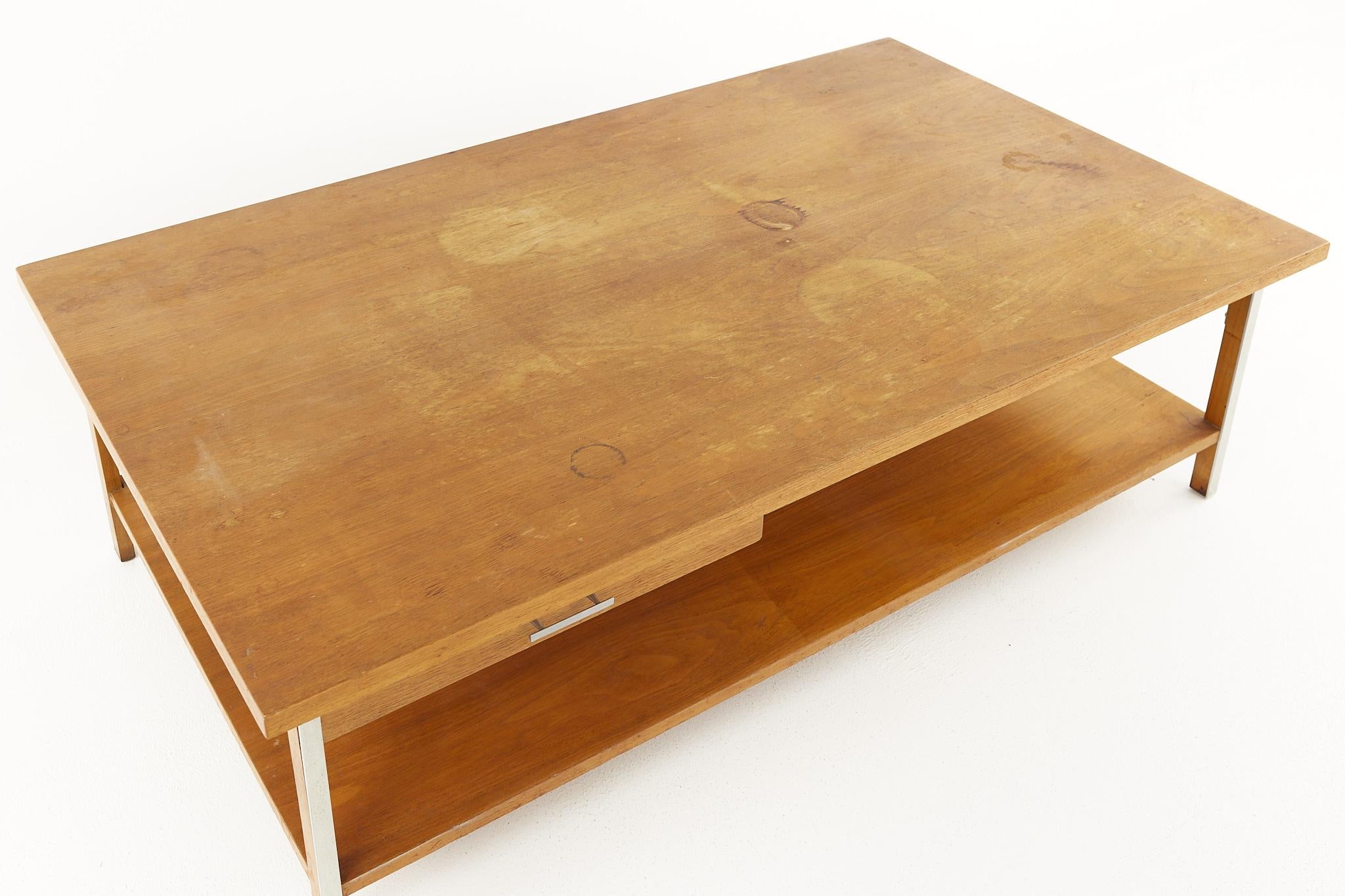 Mid-Century Modern Paul Mccobb for Calvin Mid Century Large Walnut Coffee Table For Sale