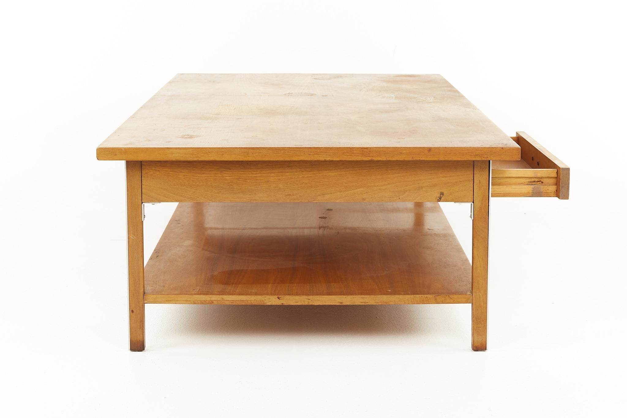 Late 20th Century Paul Mccobb for Calvin Mid Century Large Walnut Coffee Table For Sale