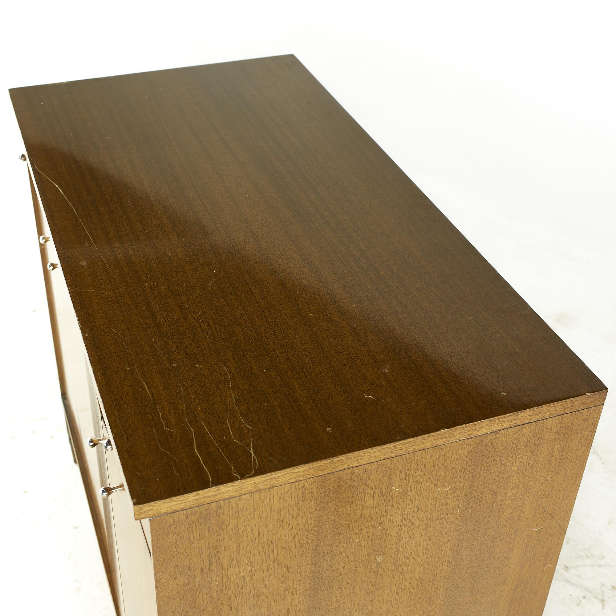 Late 20th Century Paul McCobb for Calvin Midcentury Mahogany and Brass Bar Credenza Cabinet For Sale