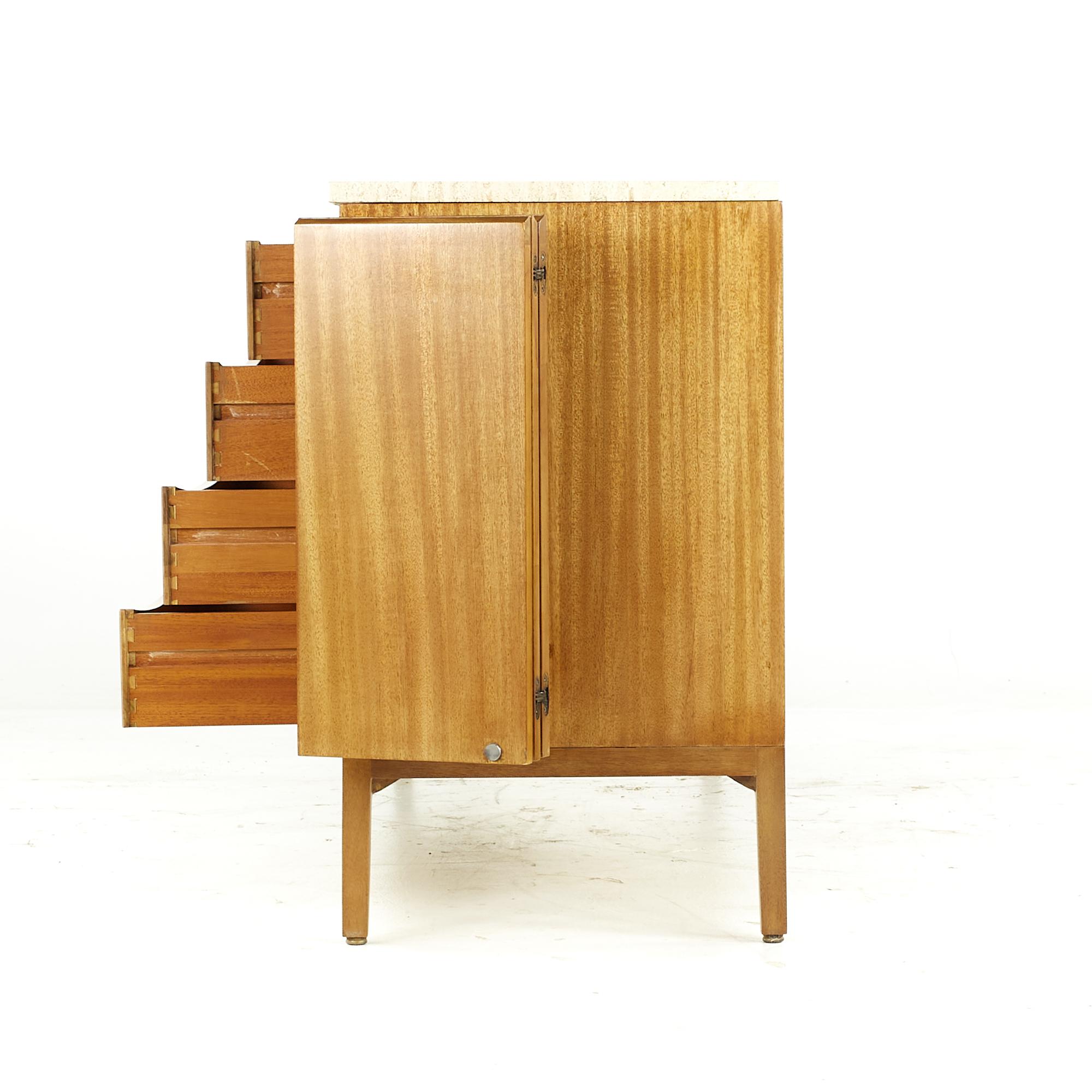 Paul McCobb for Calvin Midcentury Mahogany and Travertine Top Credenza In Good Condition For Sale In Countryside, IL