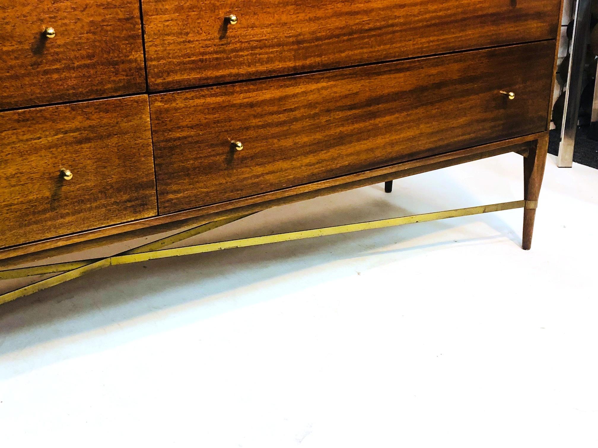 Paul McCobb for Calvin Mid-Century Modern Mahogany Credenza 2