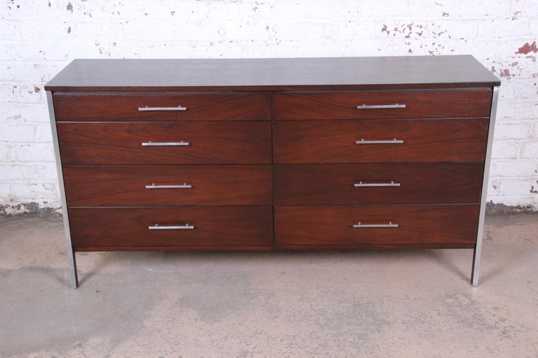 Paul Mccobb For Calvin Mid Century Modern Walnut Dresser Or