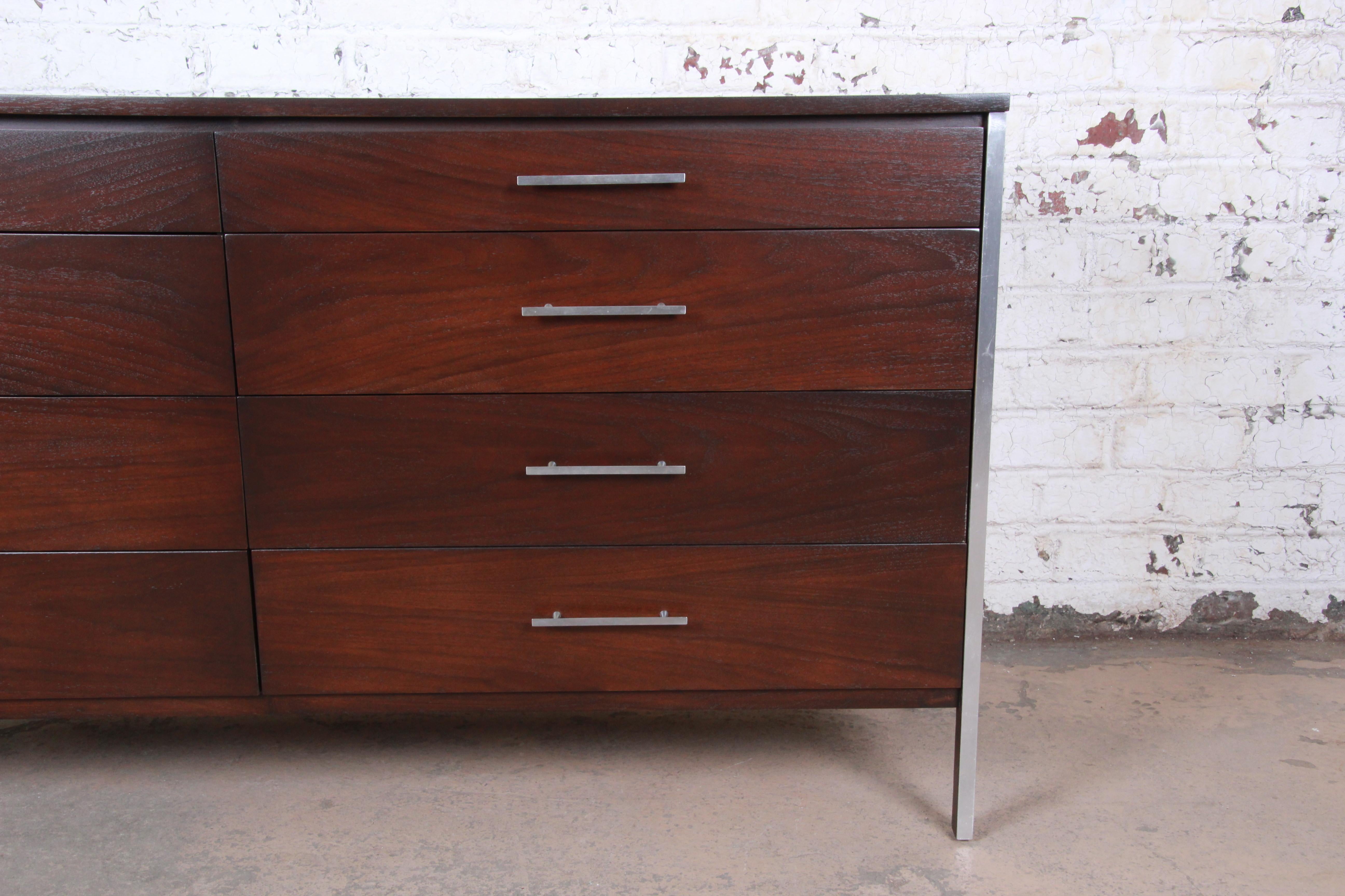Mid-20th Century Paul McCobb for Calvin Mid-Century Modern Walnut Dresser or Credenza, Refinished For Sale