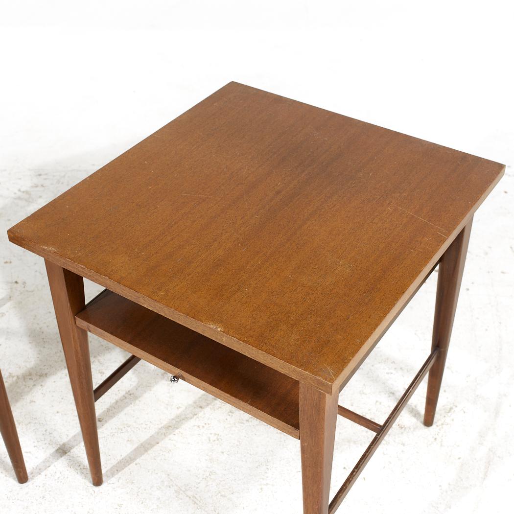 Paul McCobb for Calvin Mid Century Side Table Nightstands - Pair For Sale 4