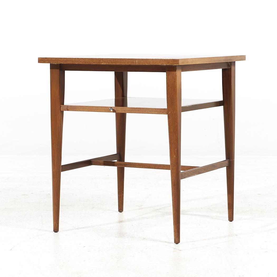 Late 20th Century Paul McCobb for Calvin Mid Century Side Table Nightstands - Pair For Sale