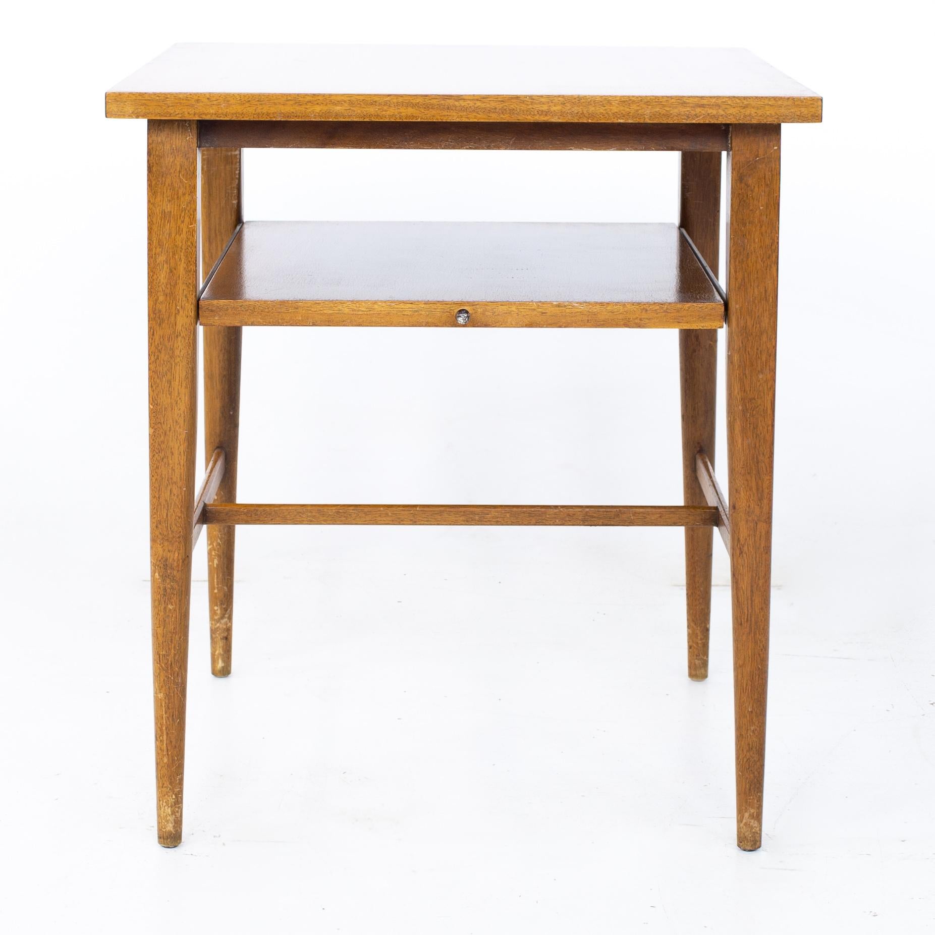 Mid-Century Modern Paul McCobb for Calvin Mid Century Side End Tables - Pair For Sale