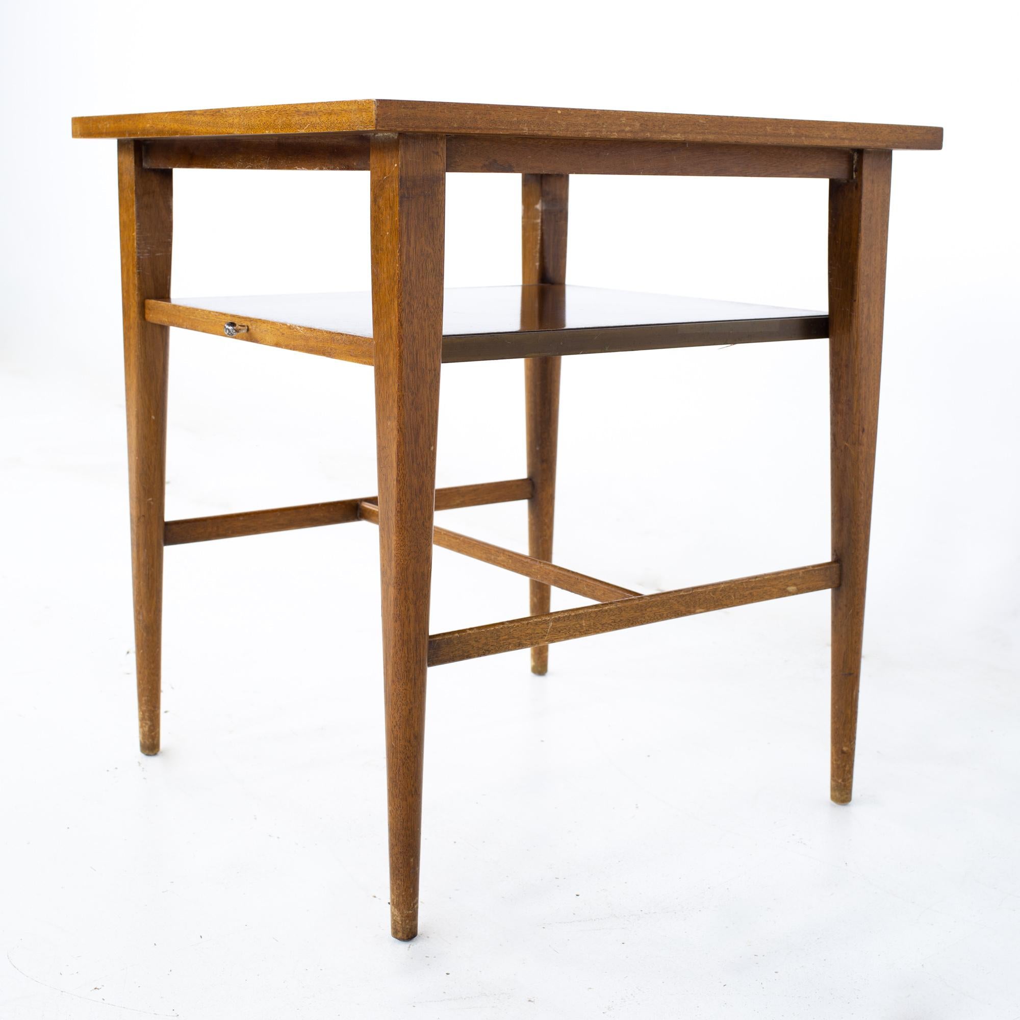 Late 20th Century Paul McCobb for Calvin Mid Century Side End Tables - Pair For Sale