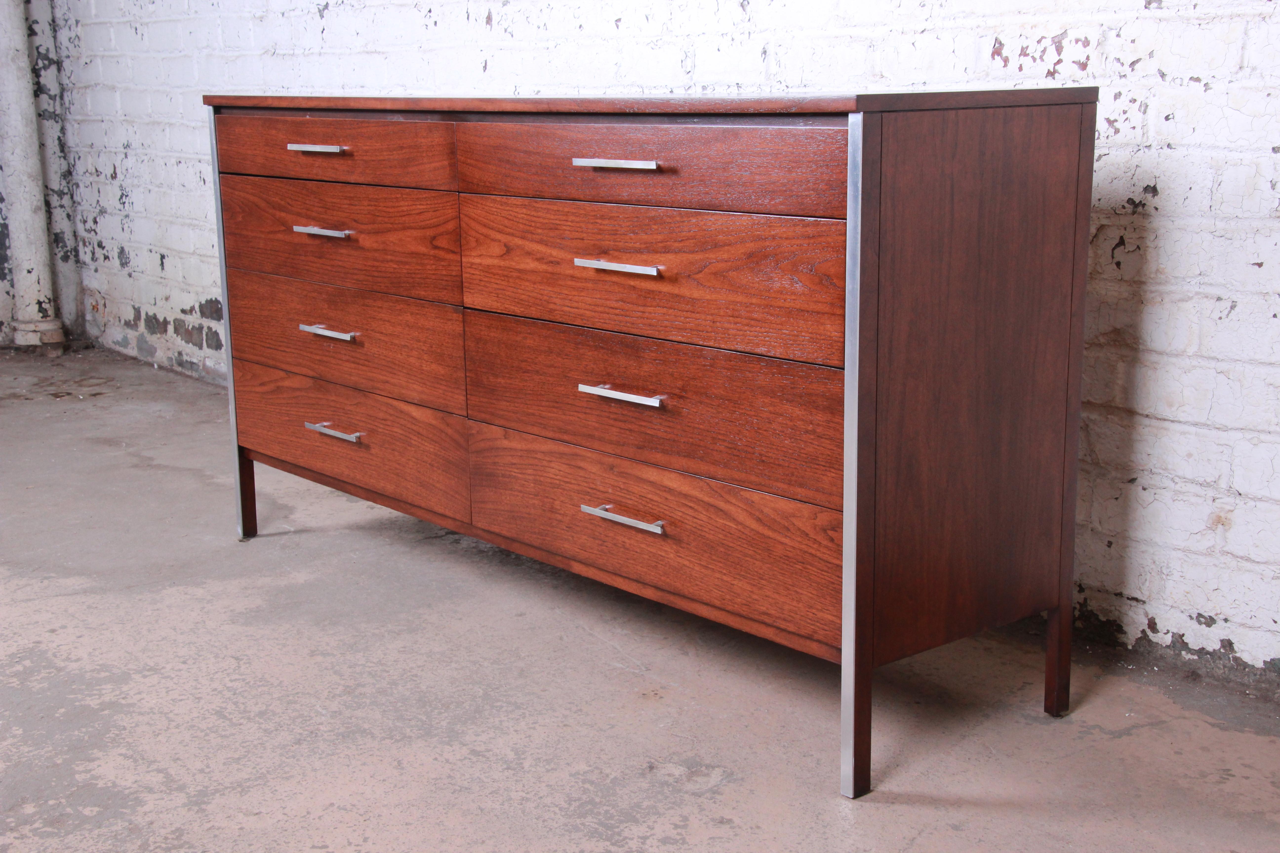 Mid-Century Modern Paul McCobb for Calvin Midcentury Walnut Dresser or Credenza, Newly Restored