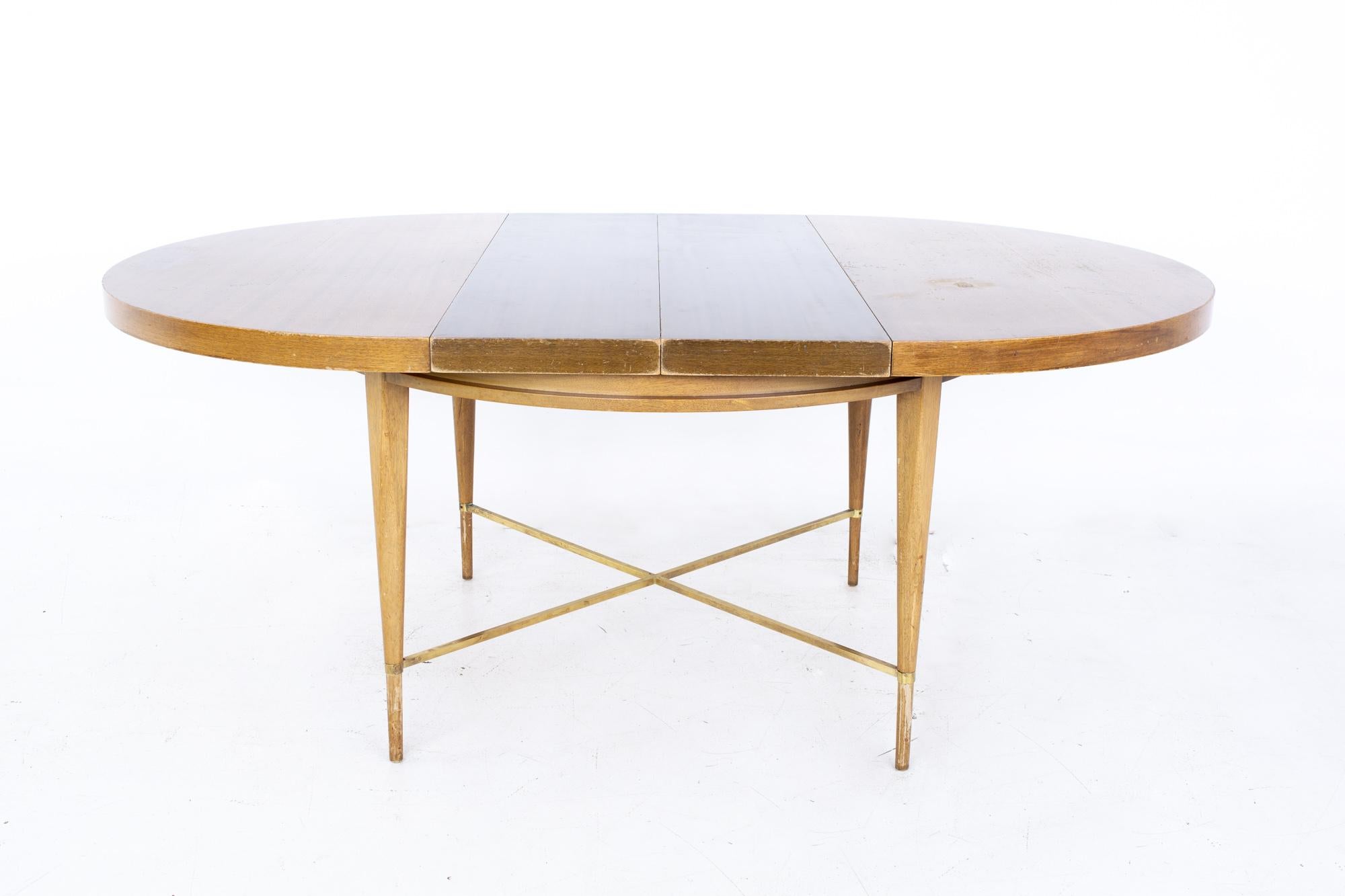 Paul McCobb for Calvin Mid MCM Mahogany Brass Expanding Round Oval Dining Table 7