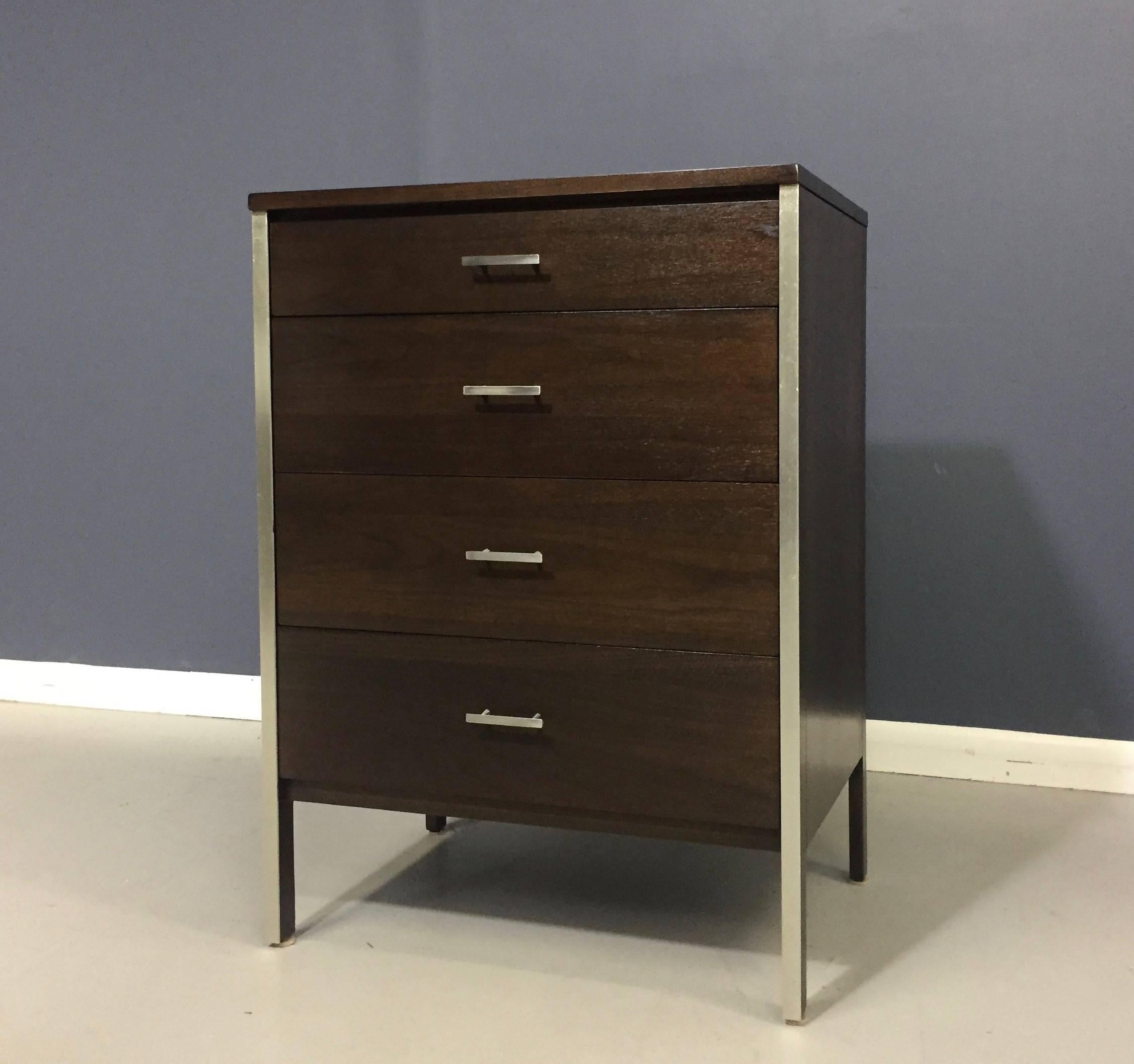 Paul McCobb designed chest for Calvin this petite four drawer chest is perfect for that Manhattan apartment! Totally refinished in dark walnut with original aluminium pulls and trim.

Paul McCobb worked in the same period as other illustrious