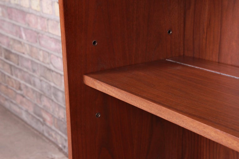 Paul McCobb for Calvin Walnut Bookcase on Hairpin Legs, Newly ...