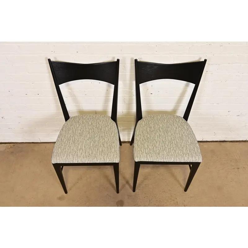 Paul McCobb für Directional Schwarz lackierte Fliege Esszimmerstühle, Paar (Mitte des 20. Jahrhunderts) im Angebot