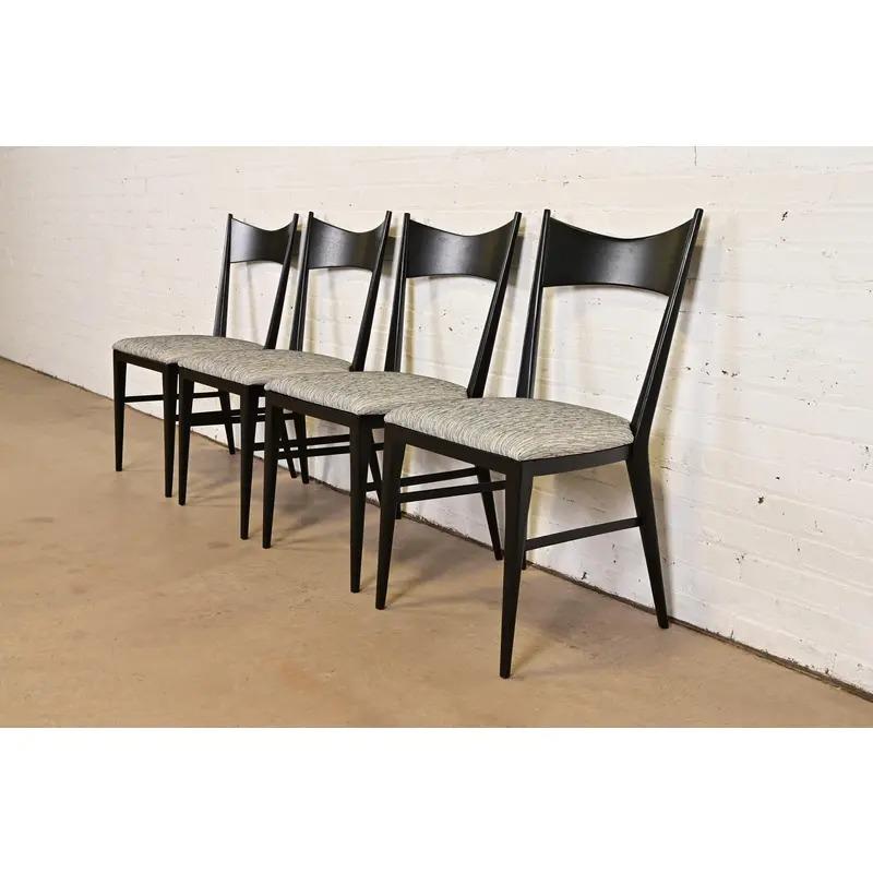 Paul McCobb für Directional Schwarz lackierte Esszimmerstühle, vollständig restauriert (amerikanisch) im Angebot