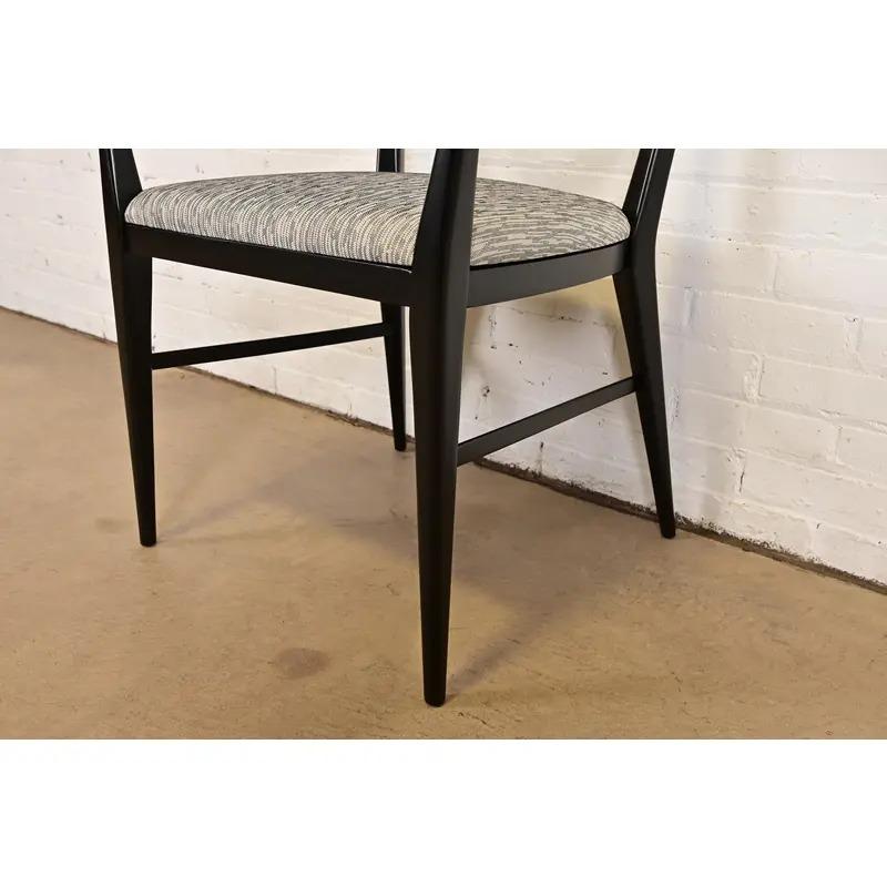 Paul McCobb für Directional Bow Tie Armchairs oder Dining Captain Chairs, Paar im Angebot 3