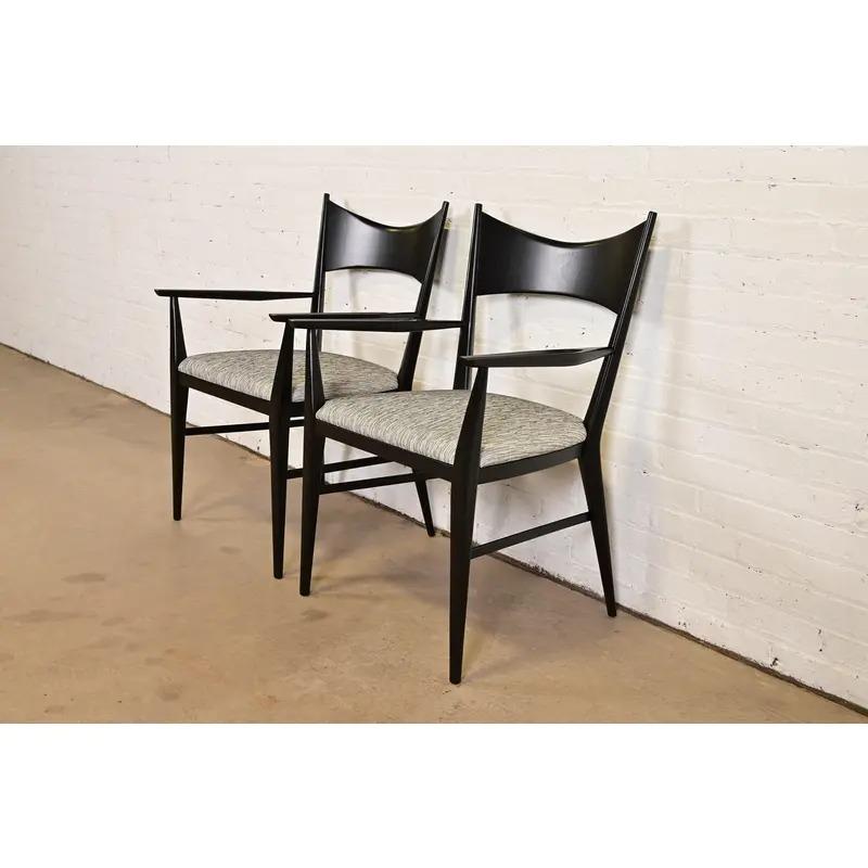 Paul McCobb für Directional Bow Tie Armchairs oder Dining Captain Chairs, Paar (amerikanisch) im Angebot