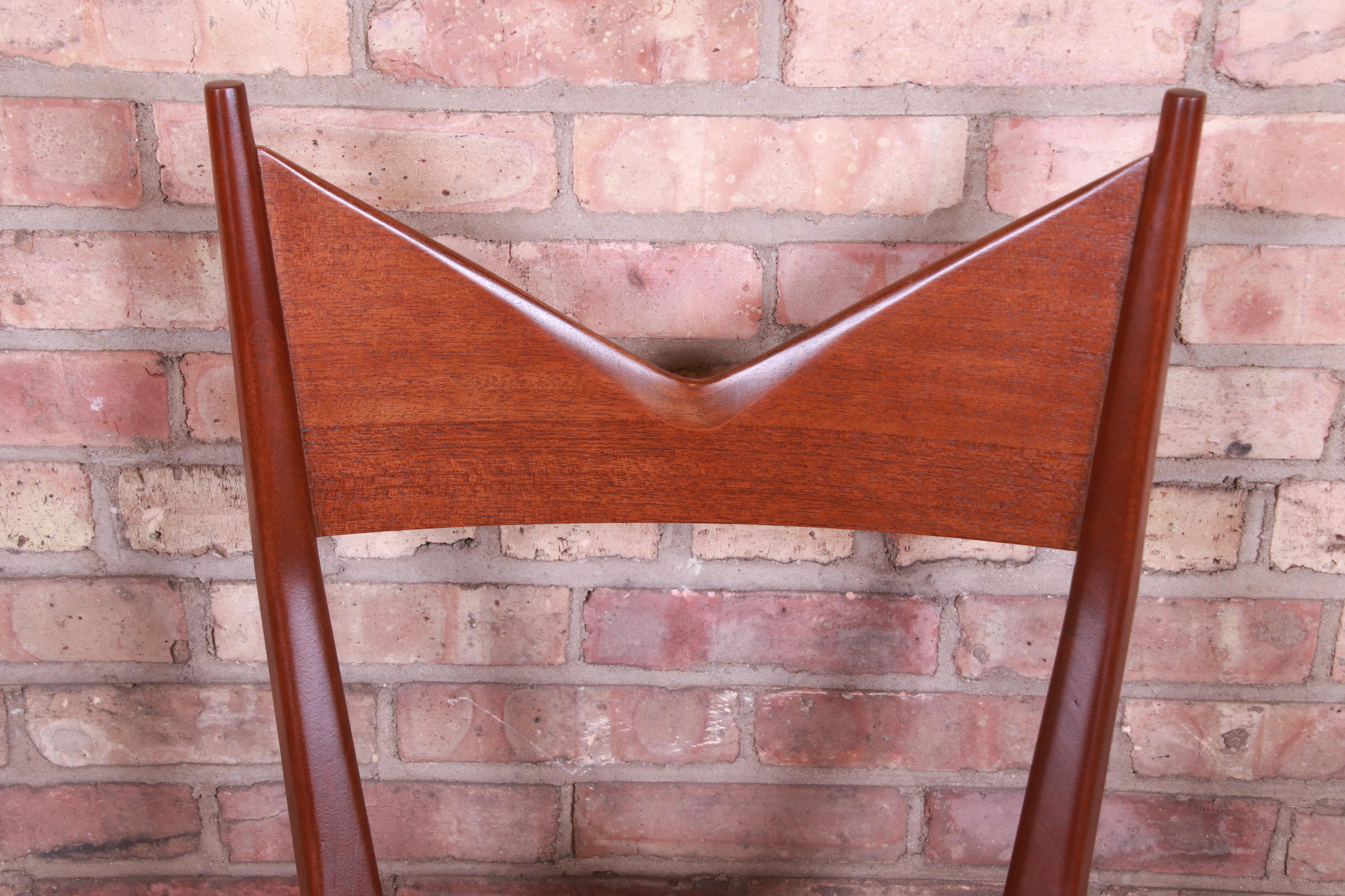 Paul McCobb for Directional Mahogany Bowtie Dining Chairs, Fully Restored For Sale 5