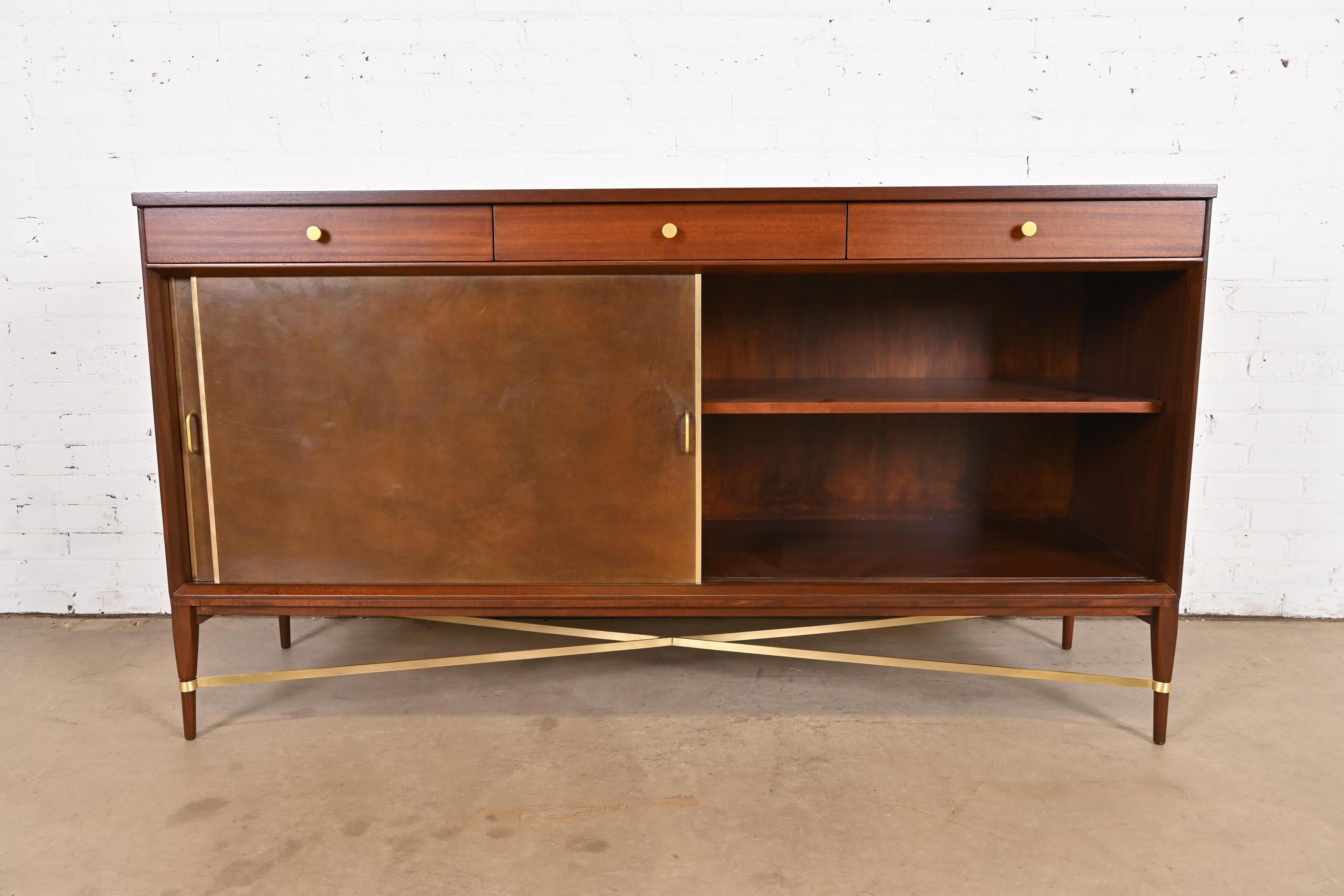 Paul McCobb for Directional Mahogany, Brass, and Leather Credenza, Refinished For Sale 6