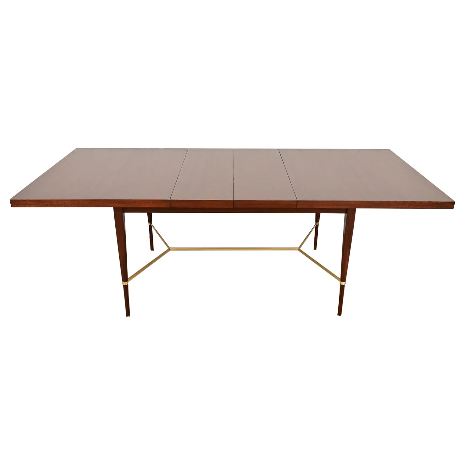 Paul McCobb para Directional Mesa de comedor extensible de caoba y latón, repintada en venta
