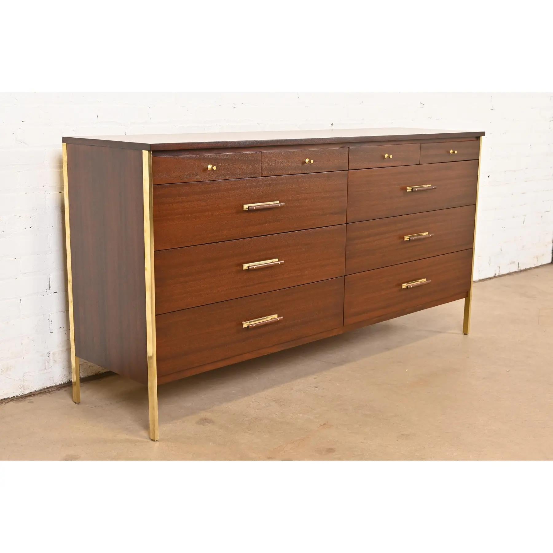 Paul McCobb für Directional Mid-Century Modern Zehn-Schubladen-Kommode, neu lackiert (amerikanisch) im Angebot