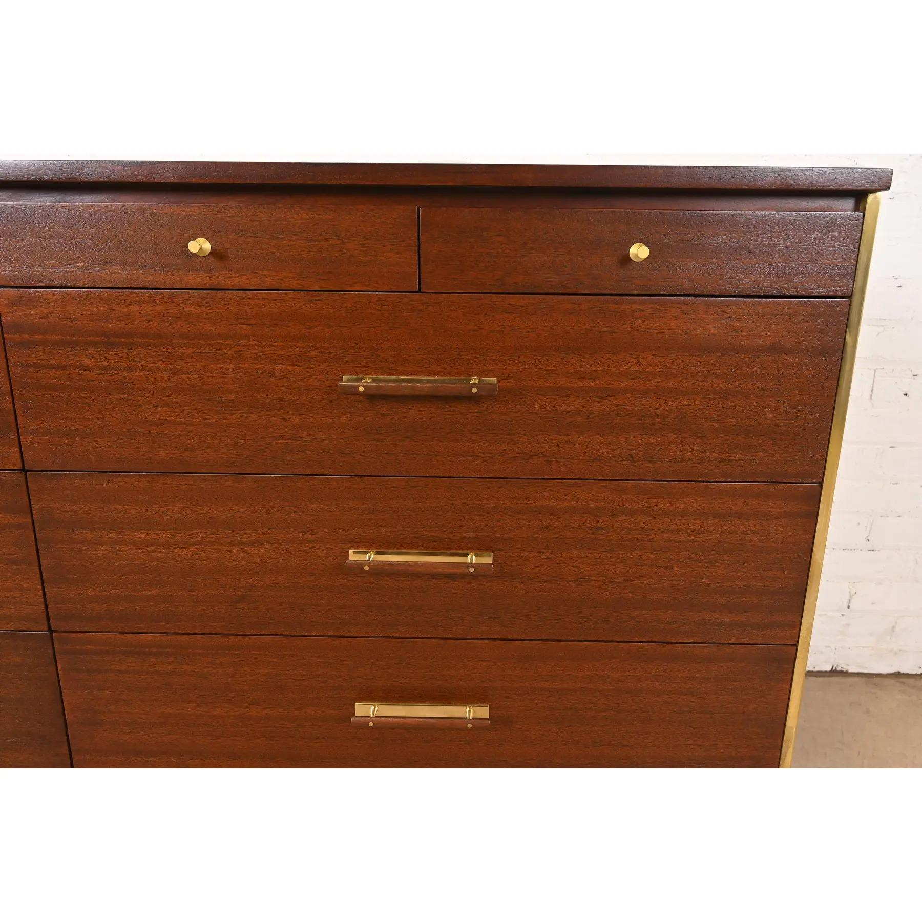 Paul McCobb für Directional Mid-Century Modern Zehn-Schubladen-Kommode, neu lackiert im Angebot 1